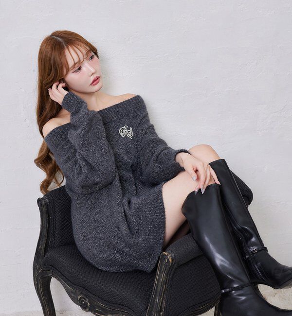  「ブローチ付きベロアモールミニニットワンピース」|ワンピース|