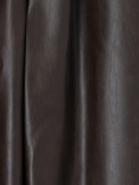 Te chichi「フェイクレザーセミワイドパンツ《2025Autumn catalog item》」|その他|