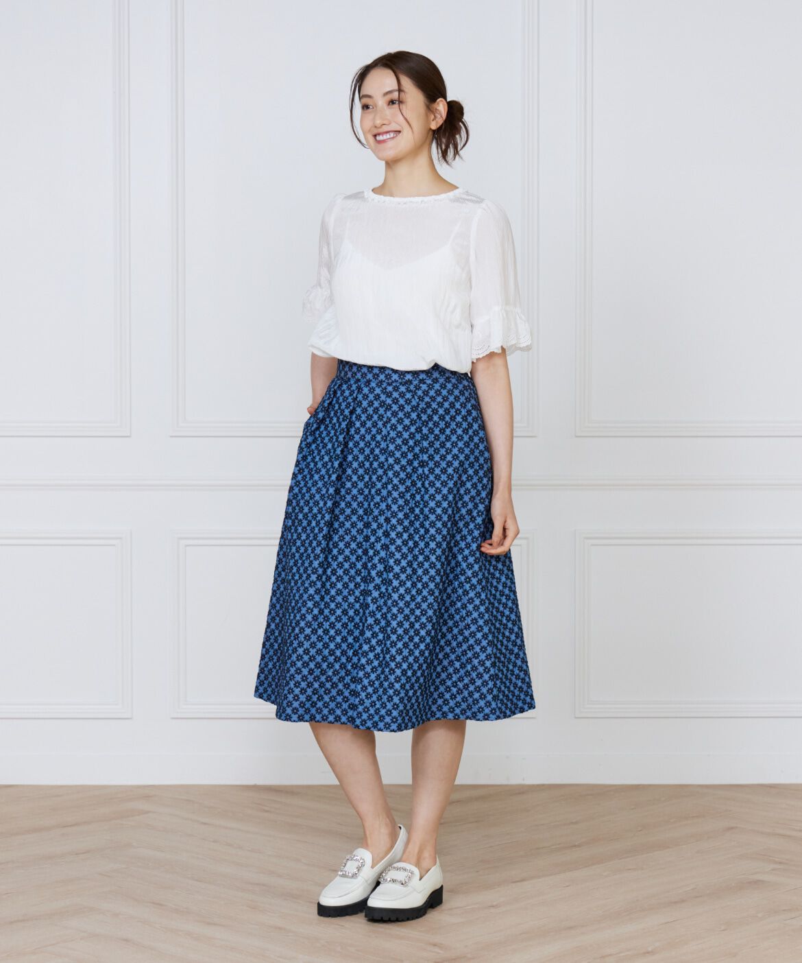 Maglie le cassetto「《大きいサイズ》フラワー刺繍デニムスカート《M Maglie le cassetto》」|スカート|