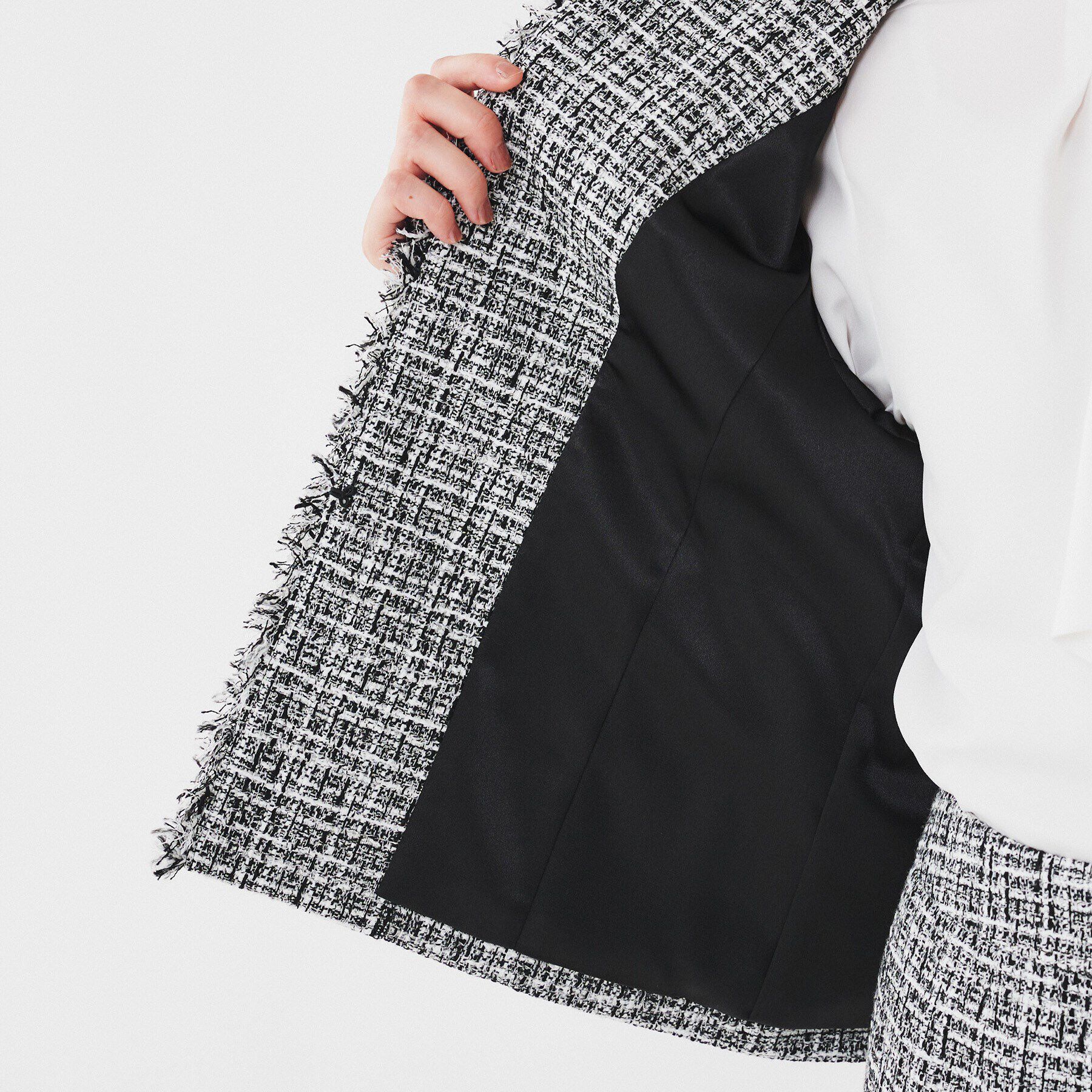 UNTITLED「【入卒/セレモニー/通勤】ラメツイード ノーカラージャケット」|ノーカラージャケット|