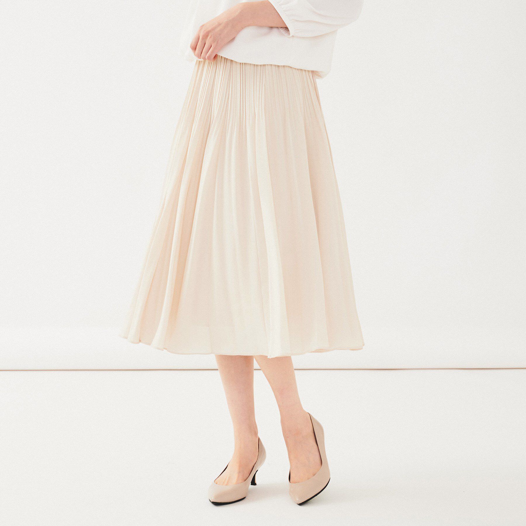 UNTITLED「【通勤】ポリエステルデシン プリーツスカート」|スカート|