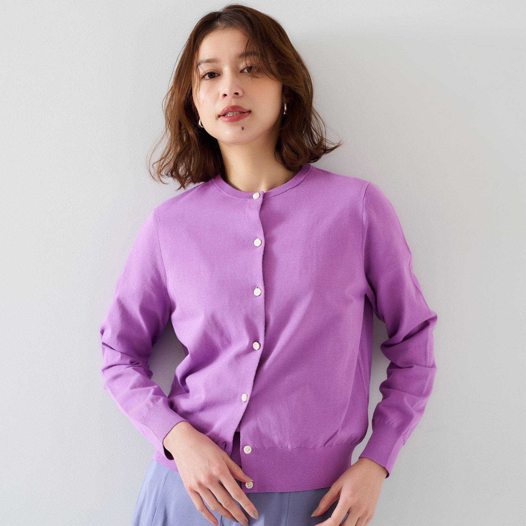 UNTITLED「【11色展開/コットン100/アンサンブル可能】クルーカーディガン」|カーディガン|