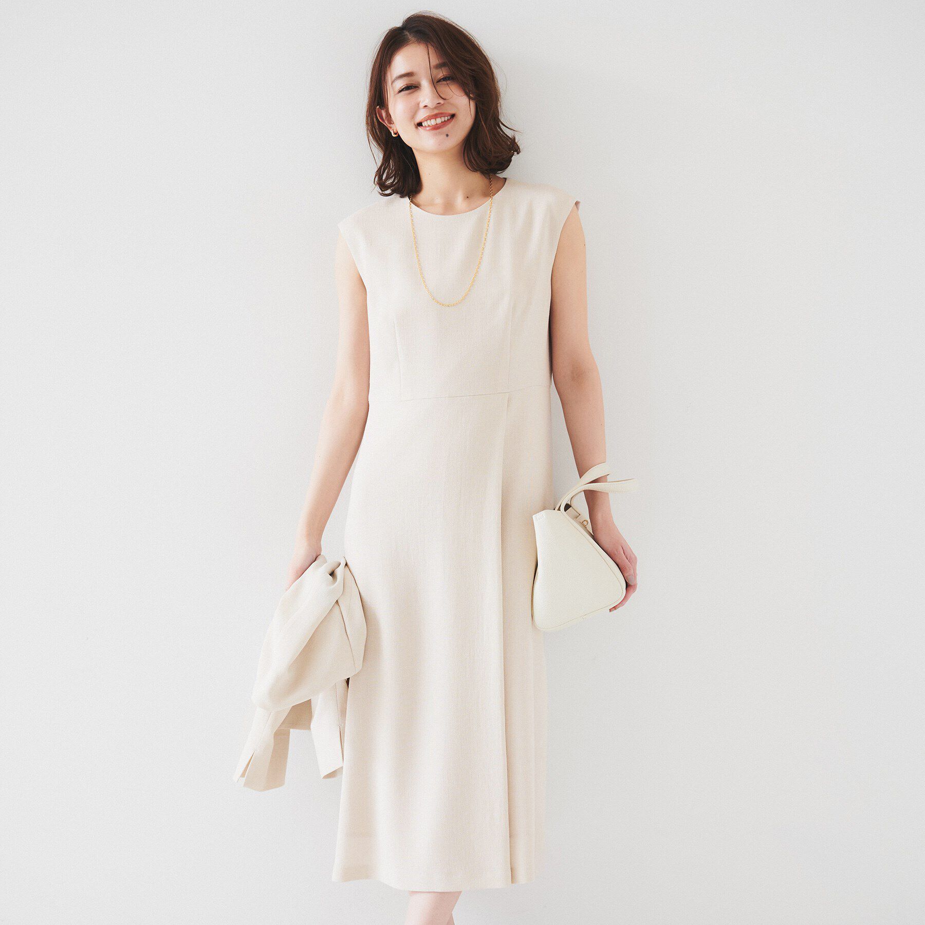 UNTITLED「【セットアップ可/きれいめ】ドライタッチワンピース」|ワンピース|グレージュ(050)