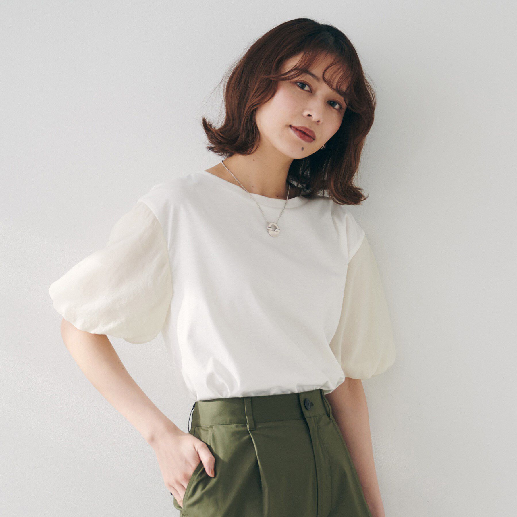 UNTITLED「【二の腕カバー/洗える】袖シアーバルーンプルオーバー」|Tシャツ・カットソー|