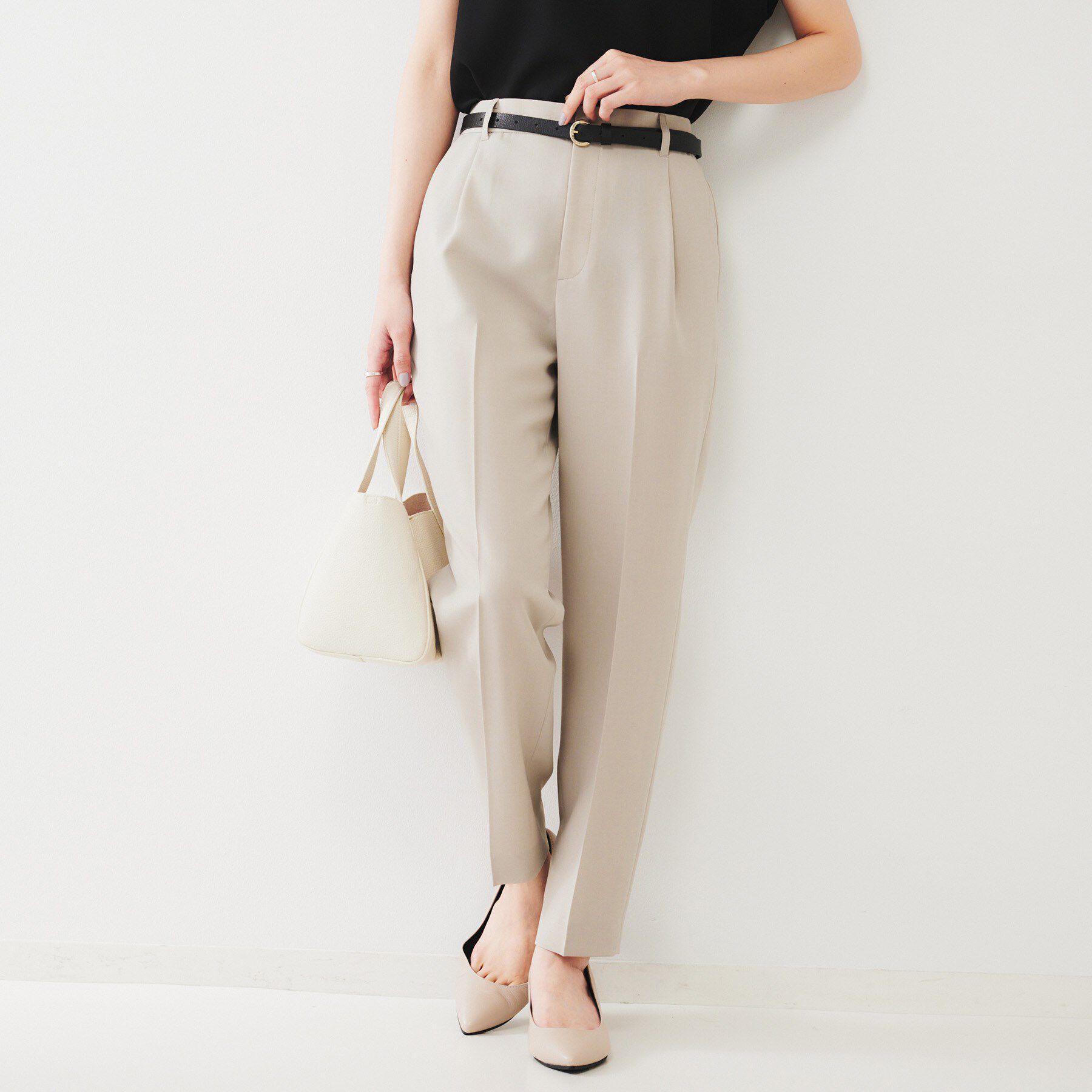 UNTITLED「【通勤スーツ】ライトウェイト テーパードパンツ」|その他|