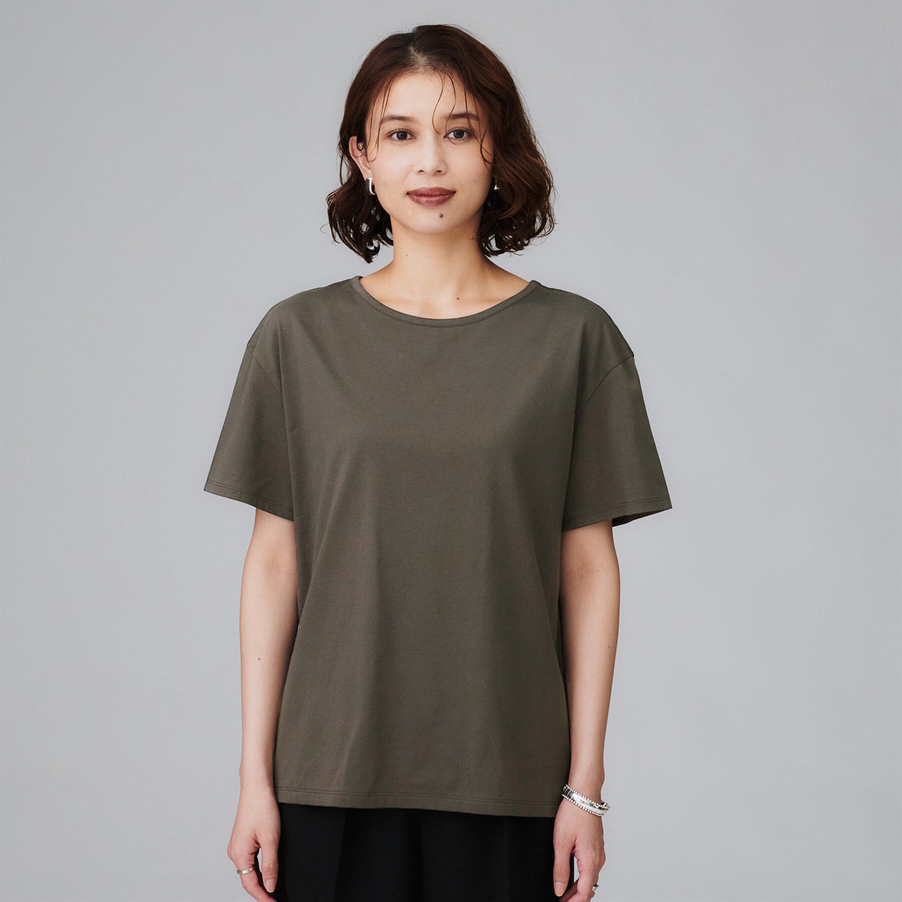 UNTITLED「【接触冷感／コットン100／洗える／Tシャツ】半袖天竺プルオーバー」|Tシャツ・カットソー|