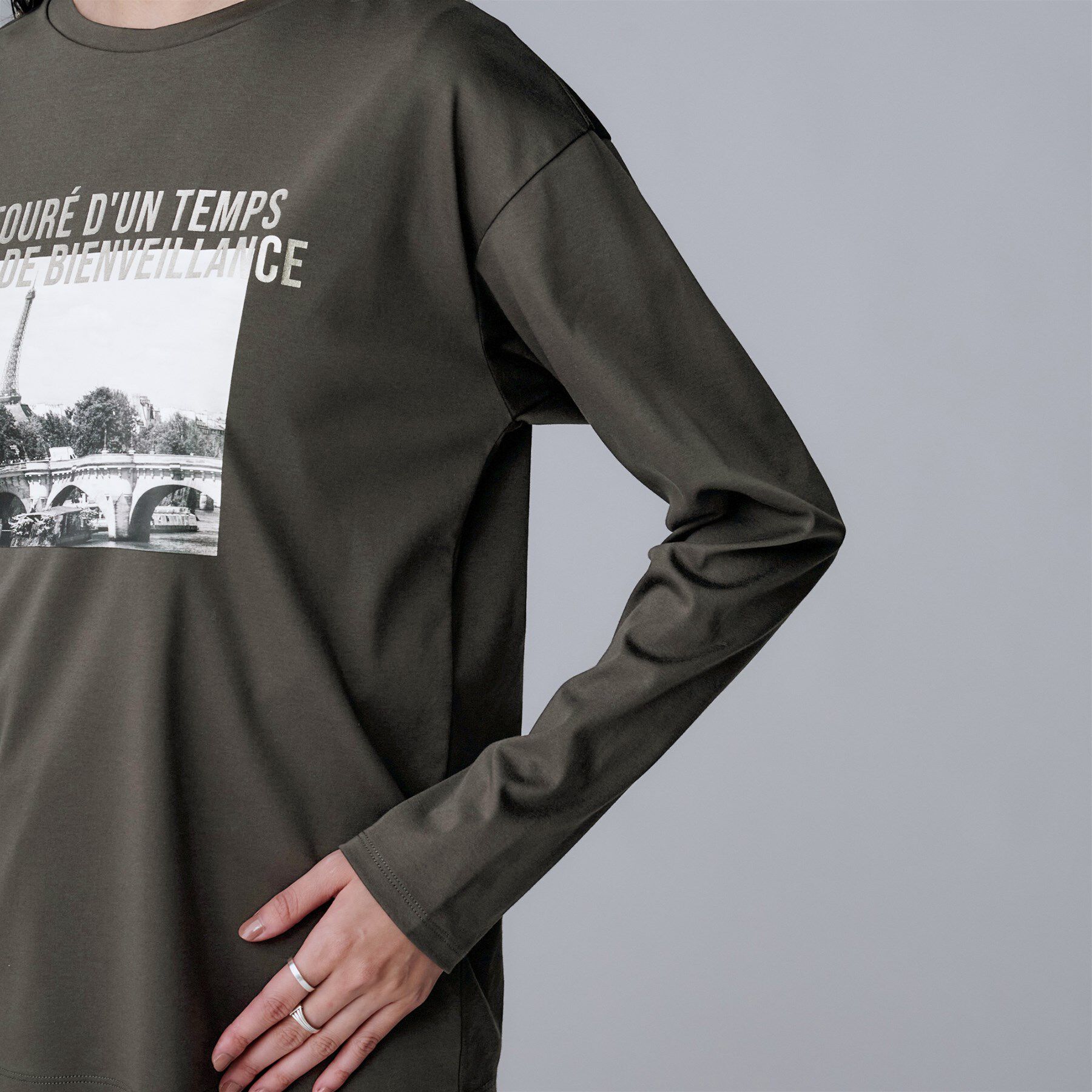 UNTITLED「【洗える/コットン100%】グラフィックロンT」|Tシャツ・カットソー|