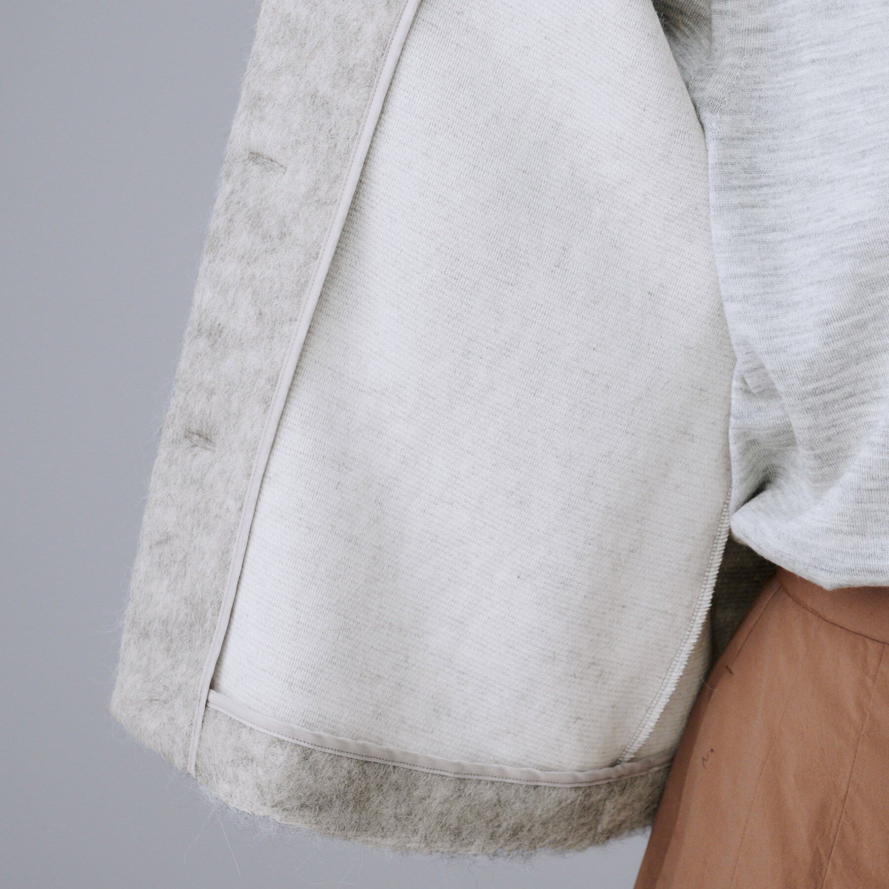 UNTITLED「【ジャケット風/メタルボタン】アルパカ混シャギーカーディガン」|カーディガン|