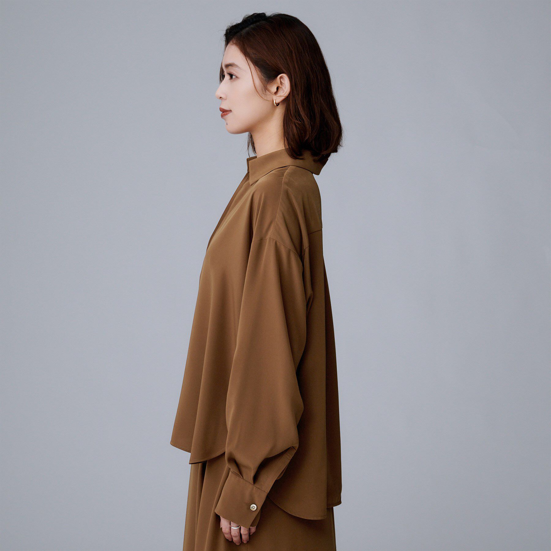 UNTITLED「【セットアップ可/スキッパー/ゆったり】リラクパウダーシャツ」|シャツ・ブラウス|