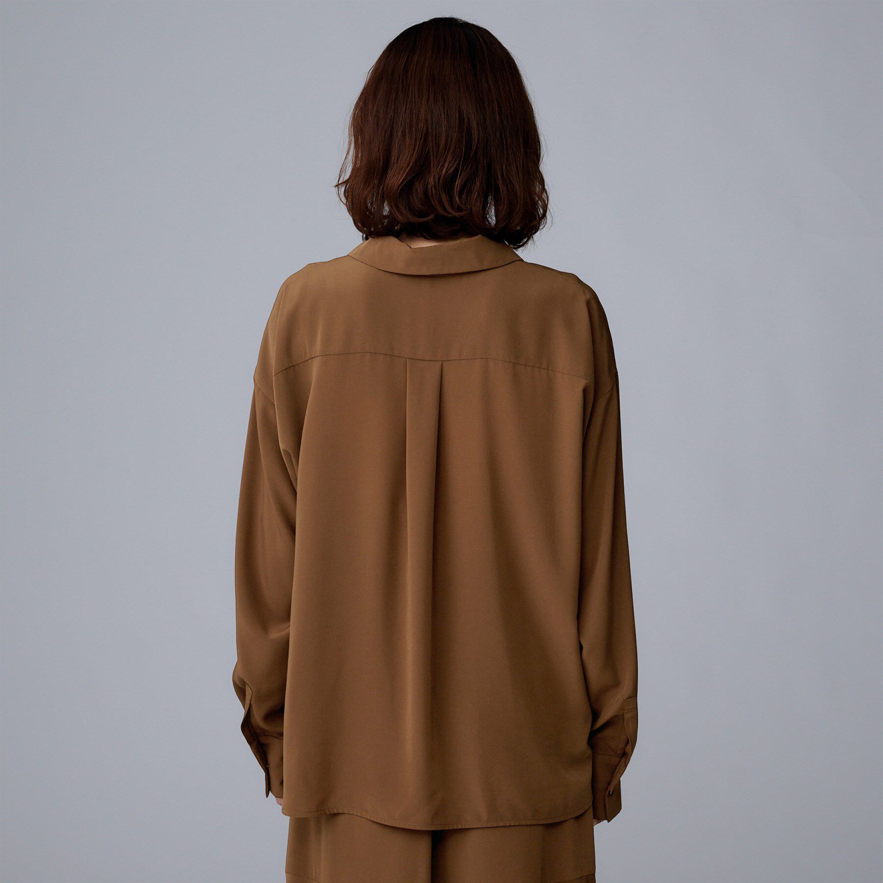 UNTITLED「【セットアップ可/スキッパー/ゆったり】リラクパウダーシャツ」|シャツ・ブラウス|