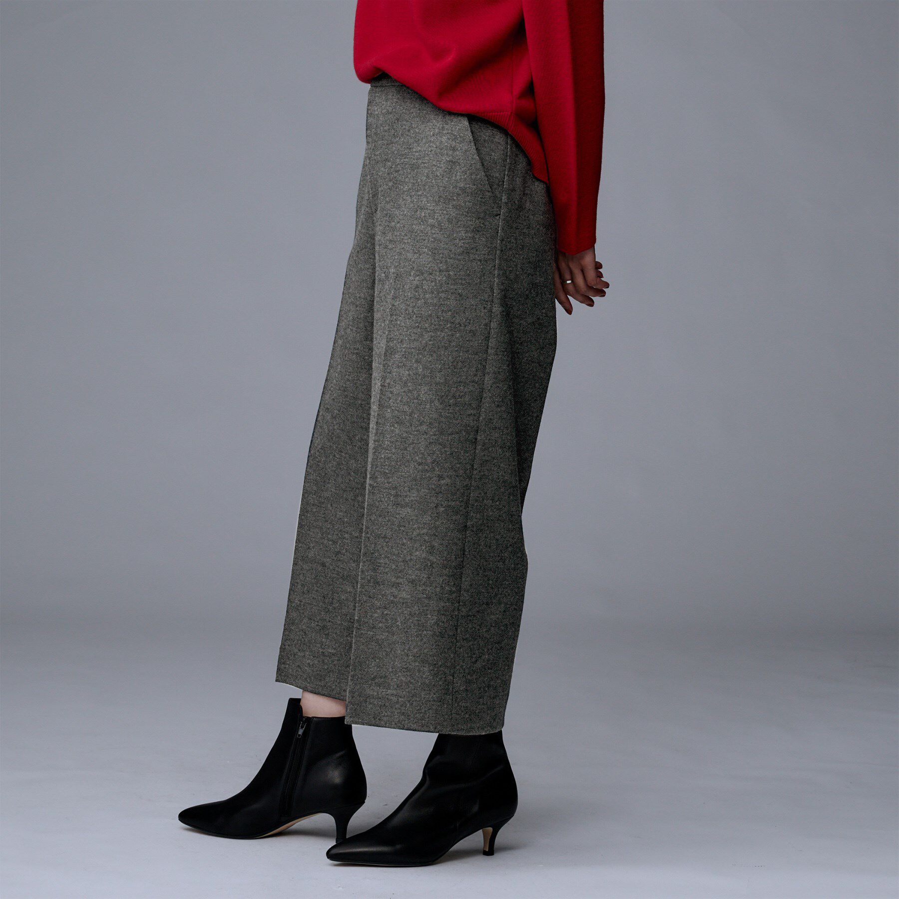 UNTITLED「【ウール100%/ウエスト後ろゴム】 クロップドワイドパンツ」|その他|