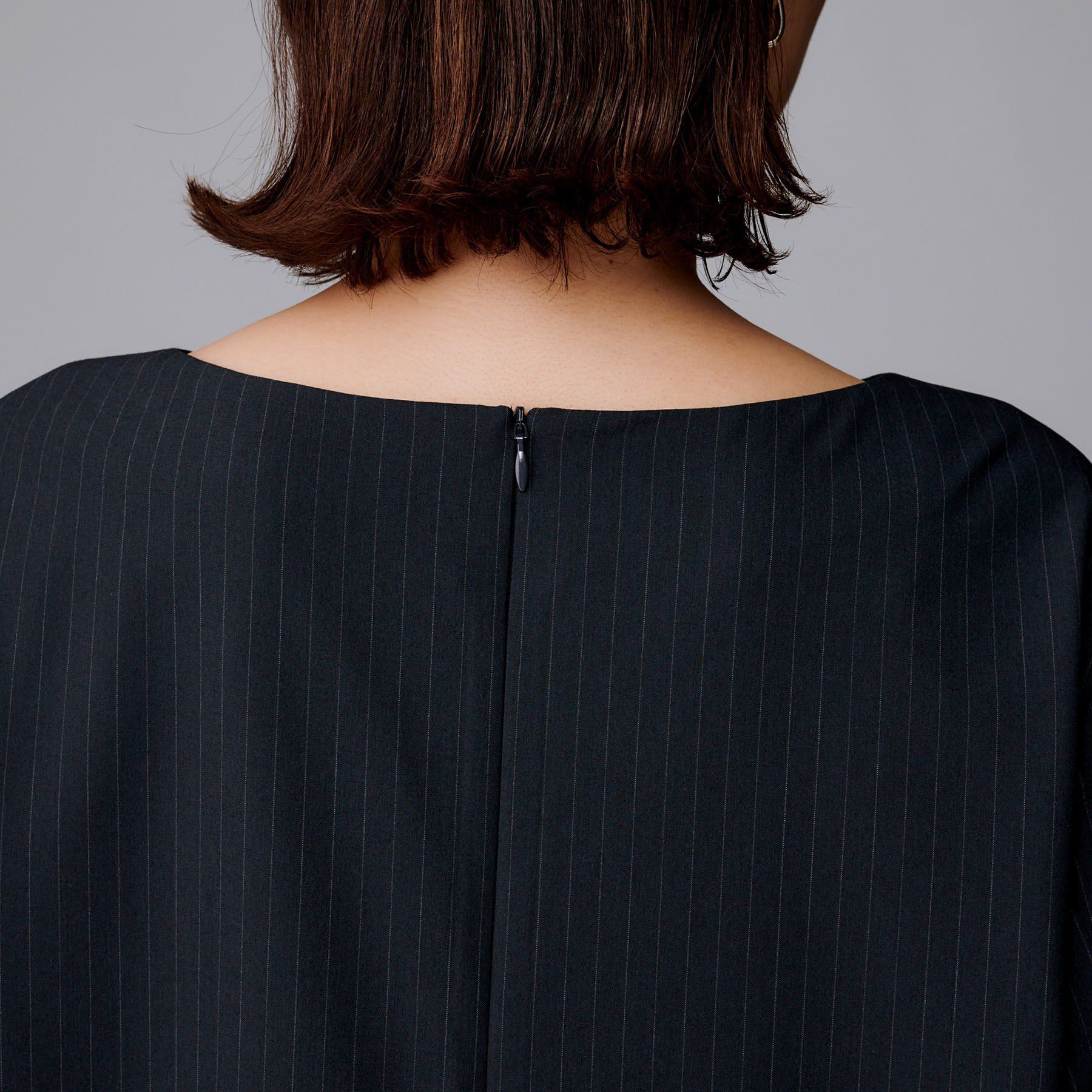 UNTITLED「【洗える/ストレッチ性】スーツライク ストライプワンピース」|ワンピース|