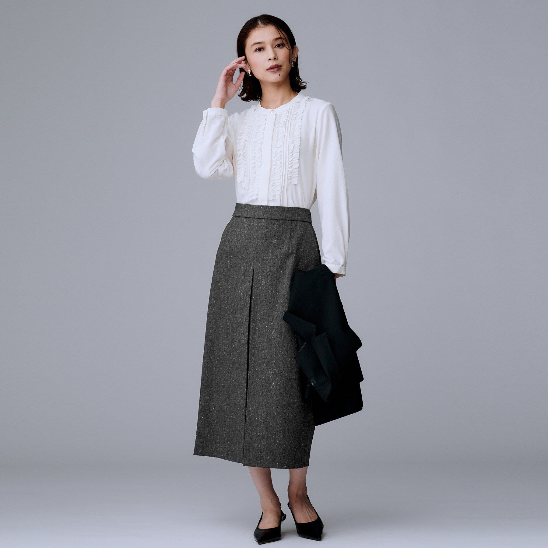 UNTITLED「【ウエスト後ろゴム/シーズンレス】シルクネップツイード ナロースカート」|スカート|