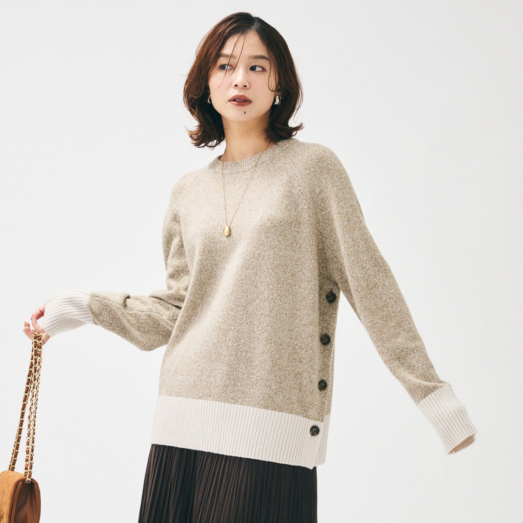 UNTITLED「【重ね着もおすすめ/洗える】ウールカシミヤ クルーネックニット」|ニット・セーター|モカブラウン(442