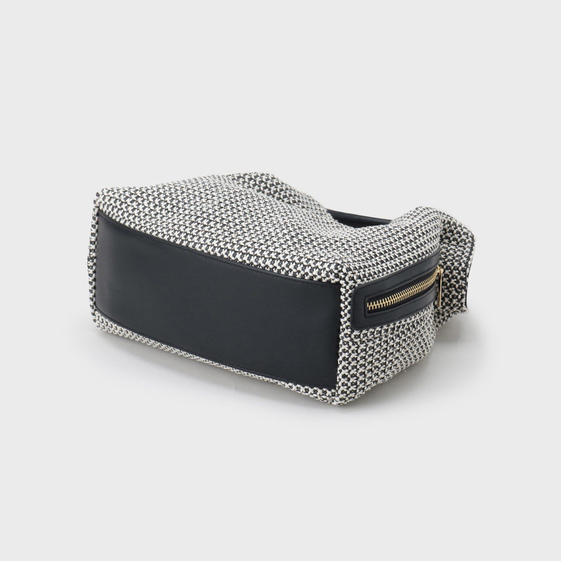 UNTITLED「【古畑星夏さん着用/新素材追加】ミニメッシュショルダー」|ショルダー・メッセンジャー|