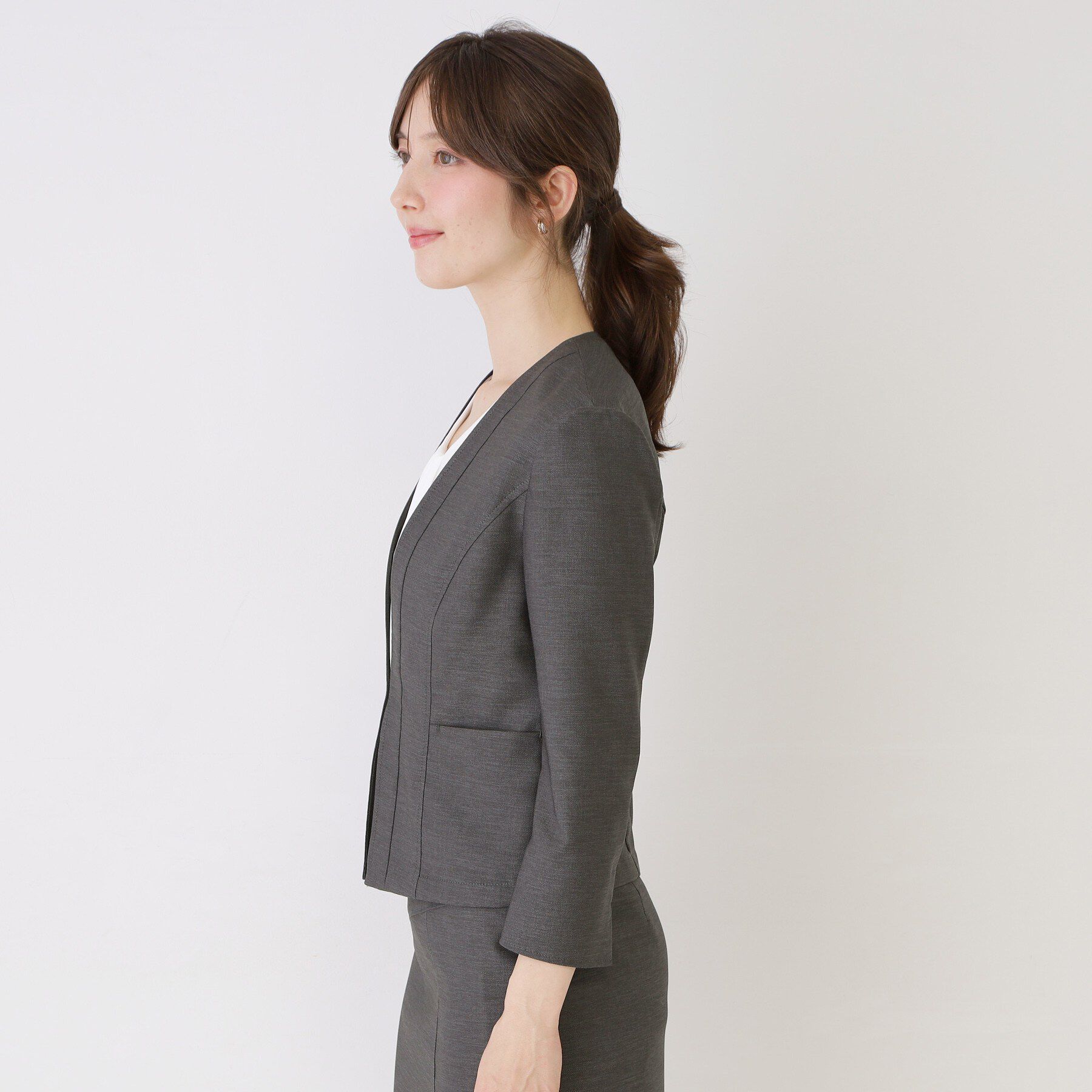 COUP DE CHANCE「【手洗い可／日本製／接触冷感／スーツ可／ワンピース羽織】麻調合繊ノーカラージャケット」|ノーカラージャケット|