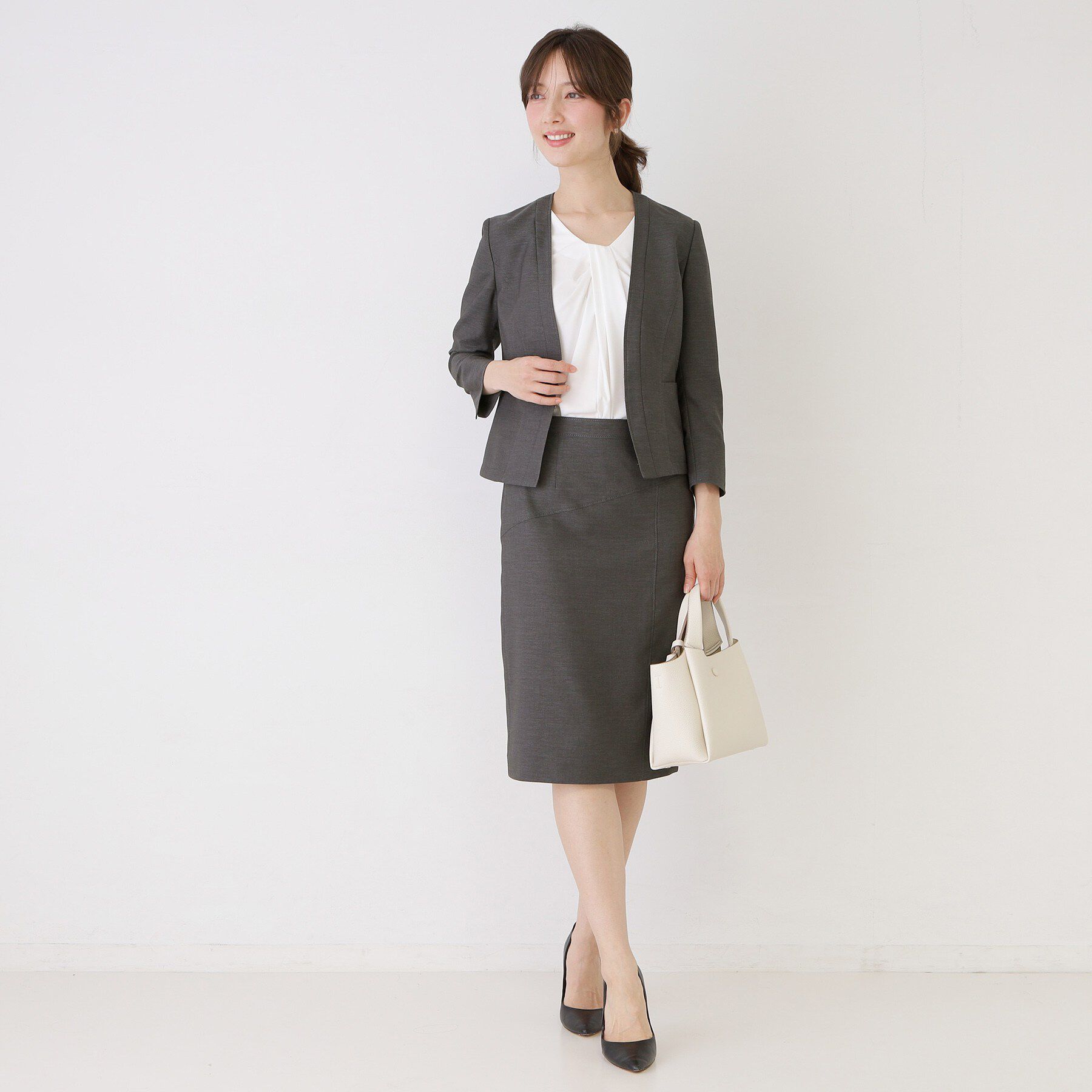 COUP DE CHANCE「【手洗い可／日本製／接触冷感／スーツ可／ワンピース羽織】麻調合繊ノーカラージャケット」|ノーカラージャケット|