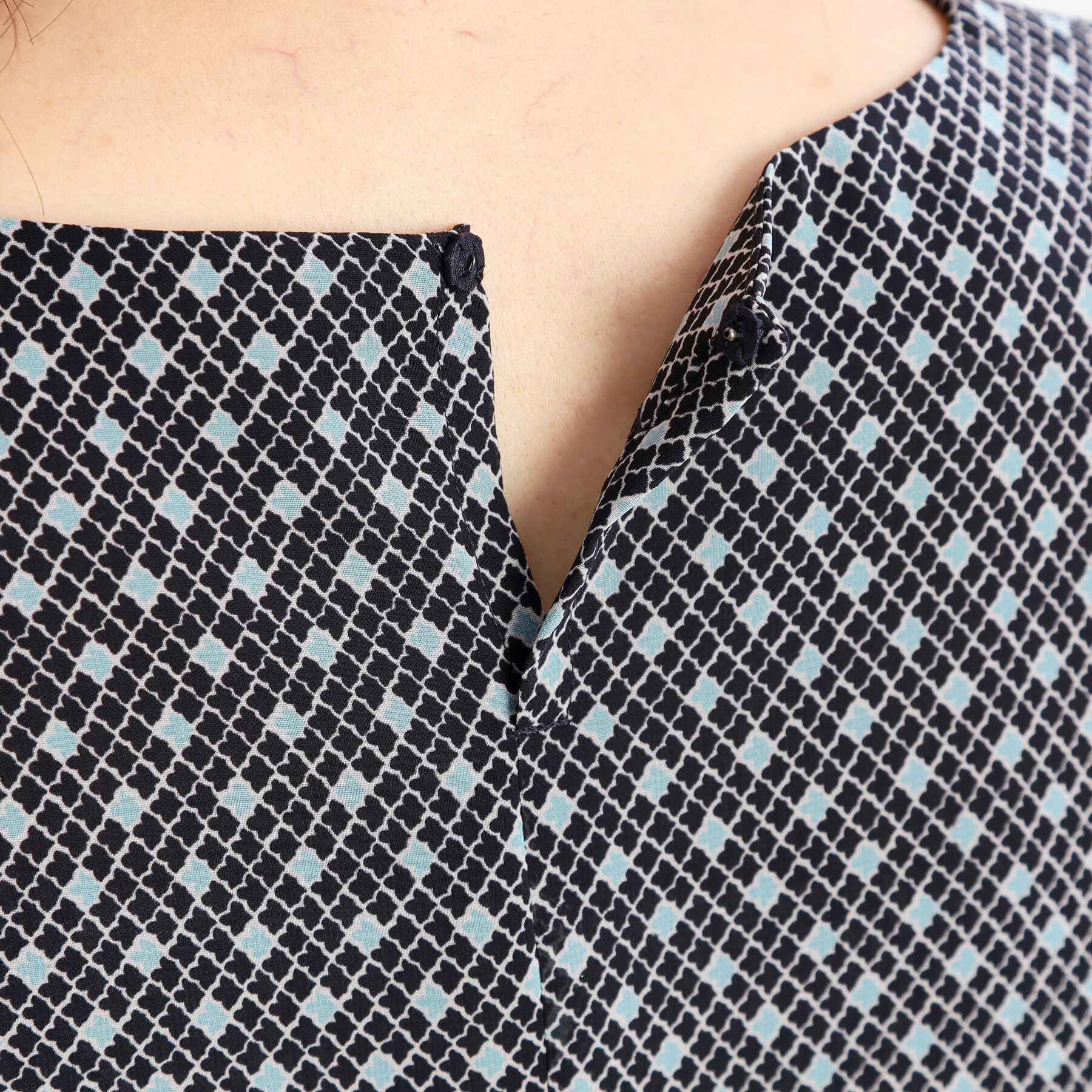 Reflect「【マシンウォッシュ可／セットアップ可】コツキ柄プリントブラウス」|シャツ・ブラウス|