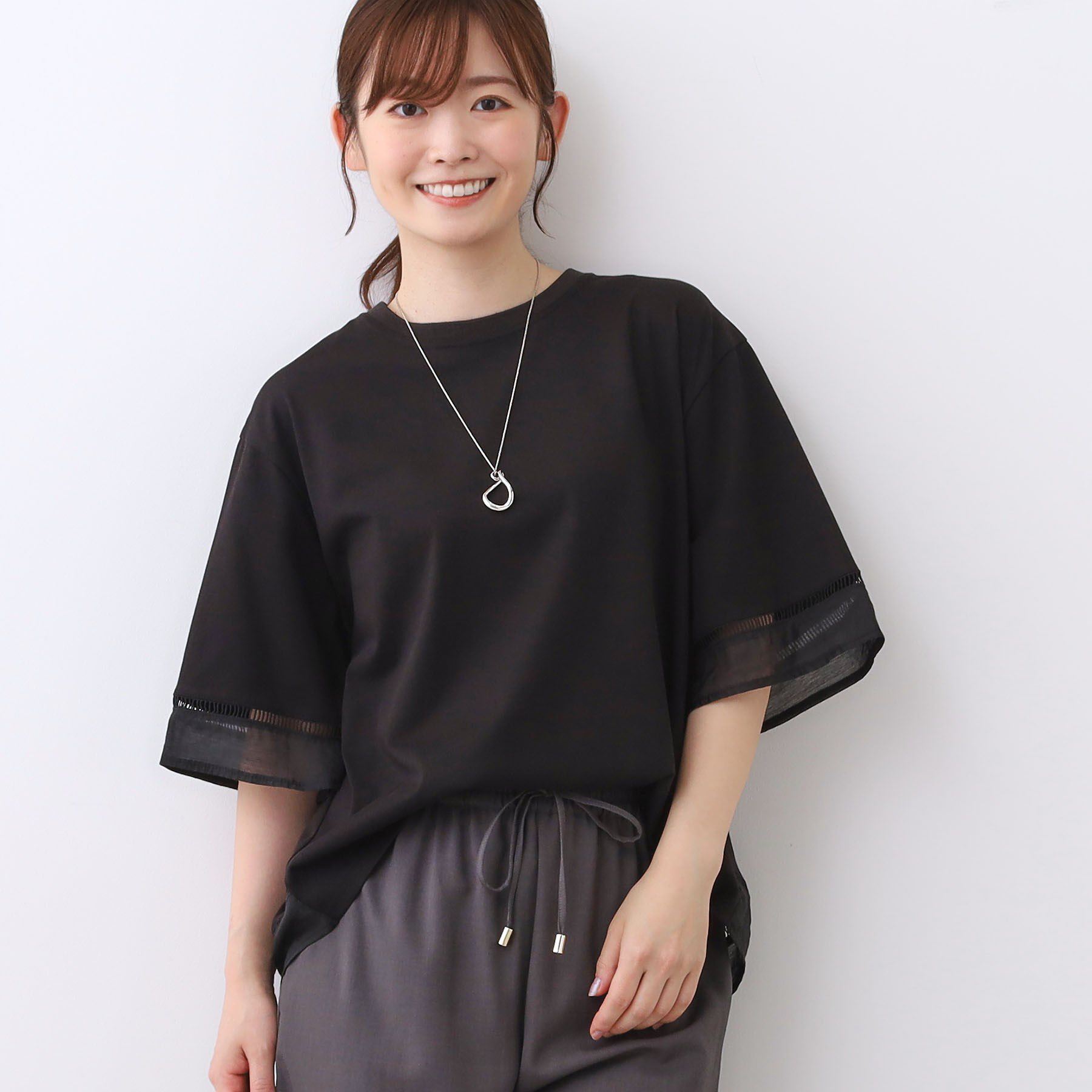 Reflect「【E‐QUALITY／体型カバー】シアー&times;レースデザインプルオーバー」|Tシャツ・カットソー|ブラック(019)