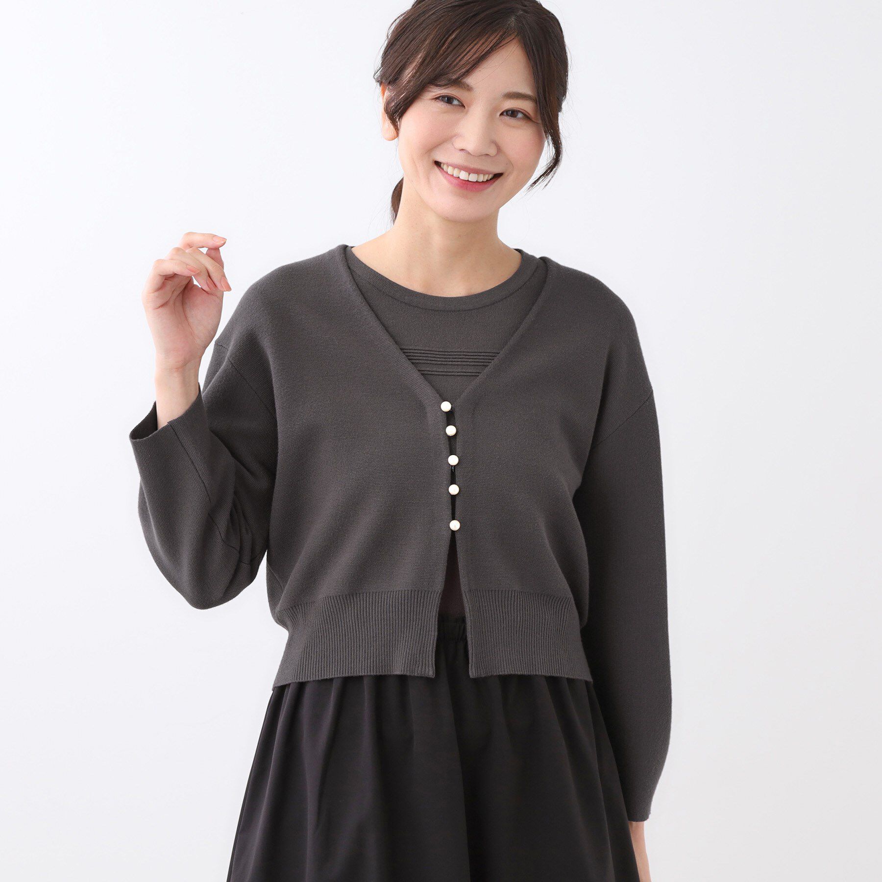 Reflect「【軽い羽織に◎／セットアップ可】パール調ボタン付きカーディガン」|カーディガン|