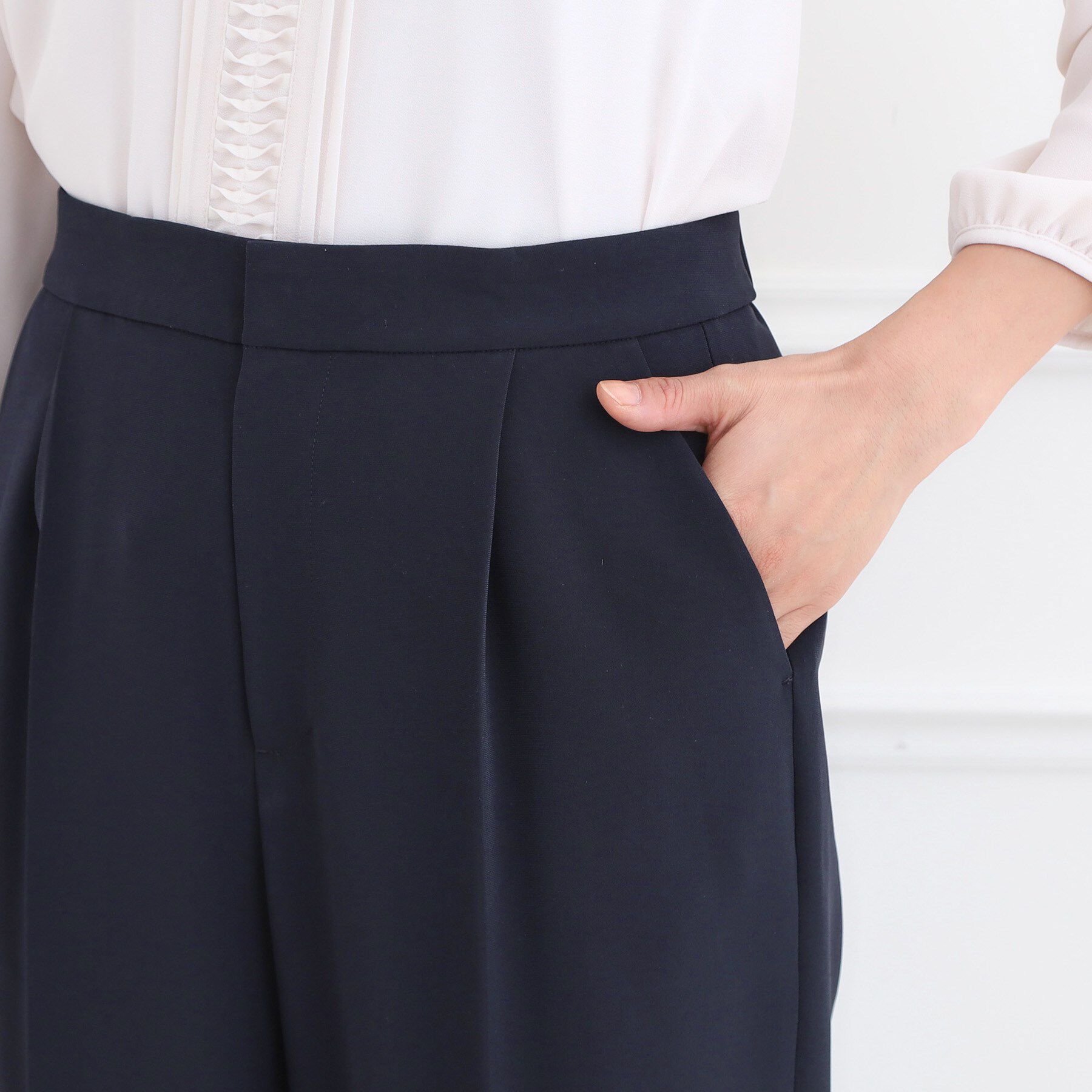 Reflect「【お仕事に◎／セットアップ可】タック入りワイドパンツ」|その他|