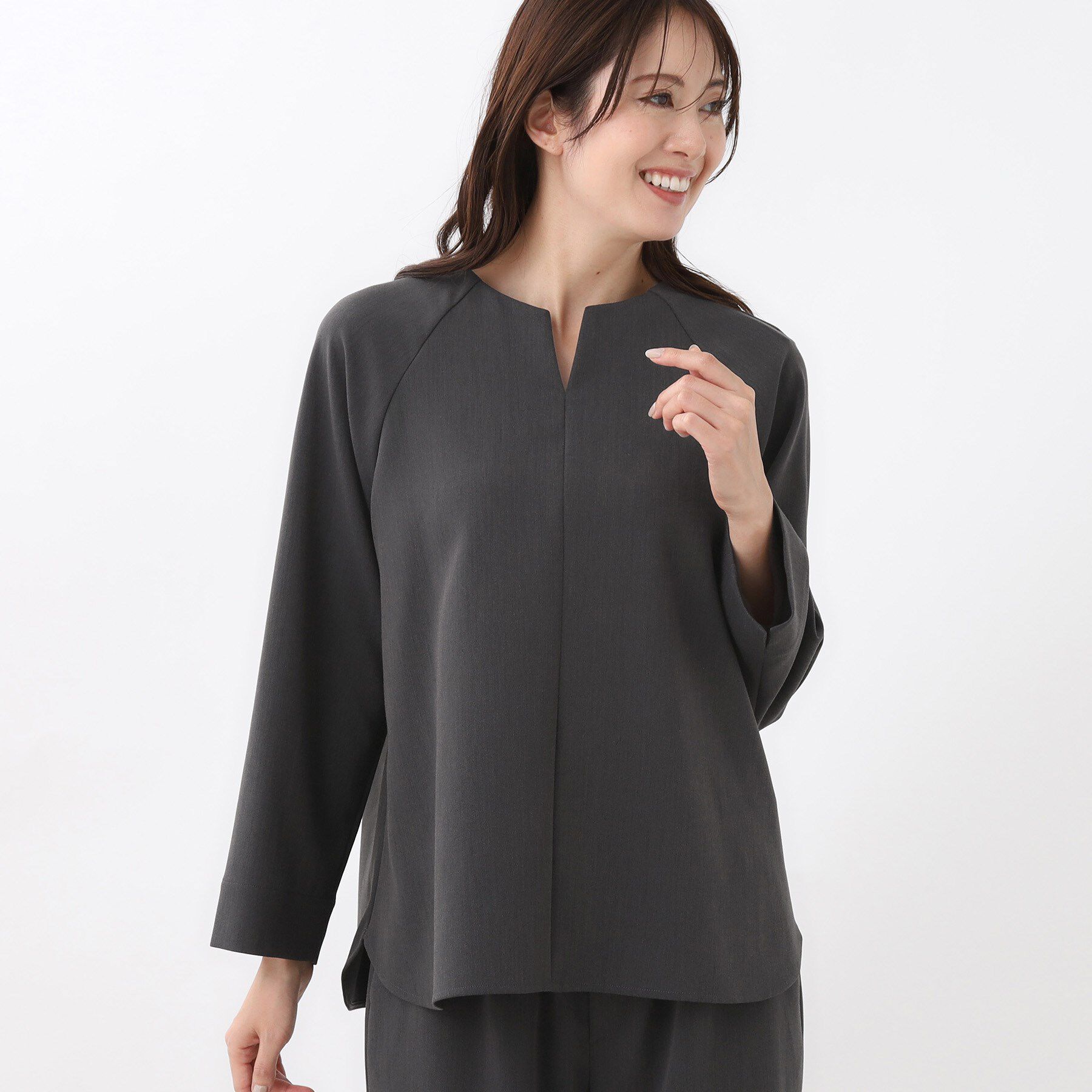 Reflect「【レイヤードスタイル◎／セットアップ可】ラグランスリーブプルオーバー」|シャツ・ブラウス|