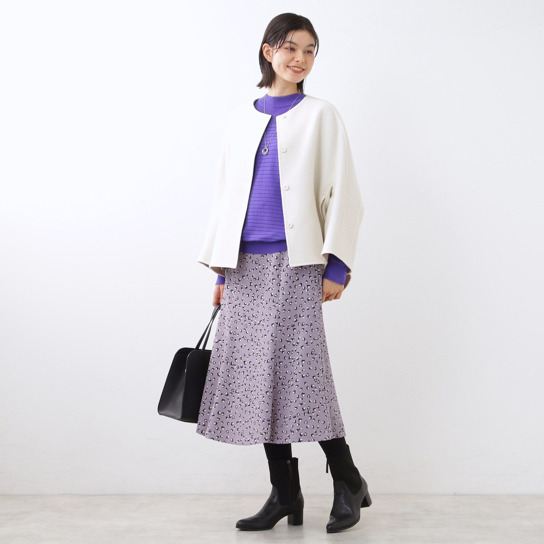 Reflect「リバー仕立てショートコート」|ノーカラーコート|