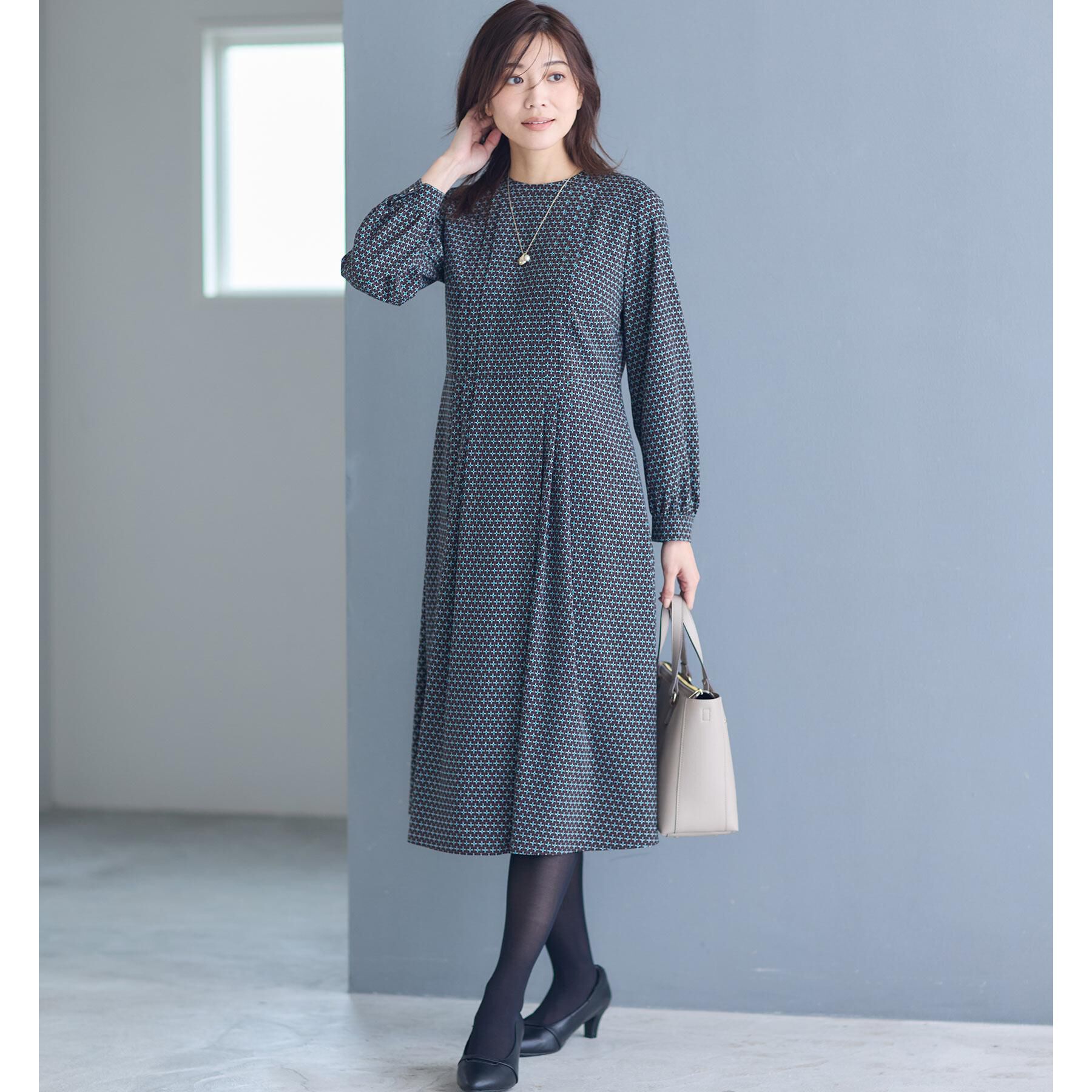 Reflect「【通勤にもお出かけにも◎】ジオメプリントクラシカルワンピース」|ワンピース|