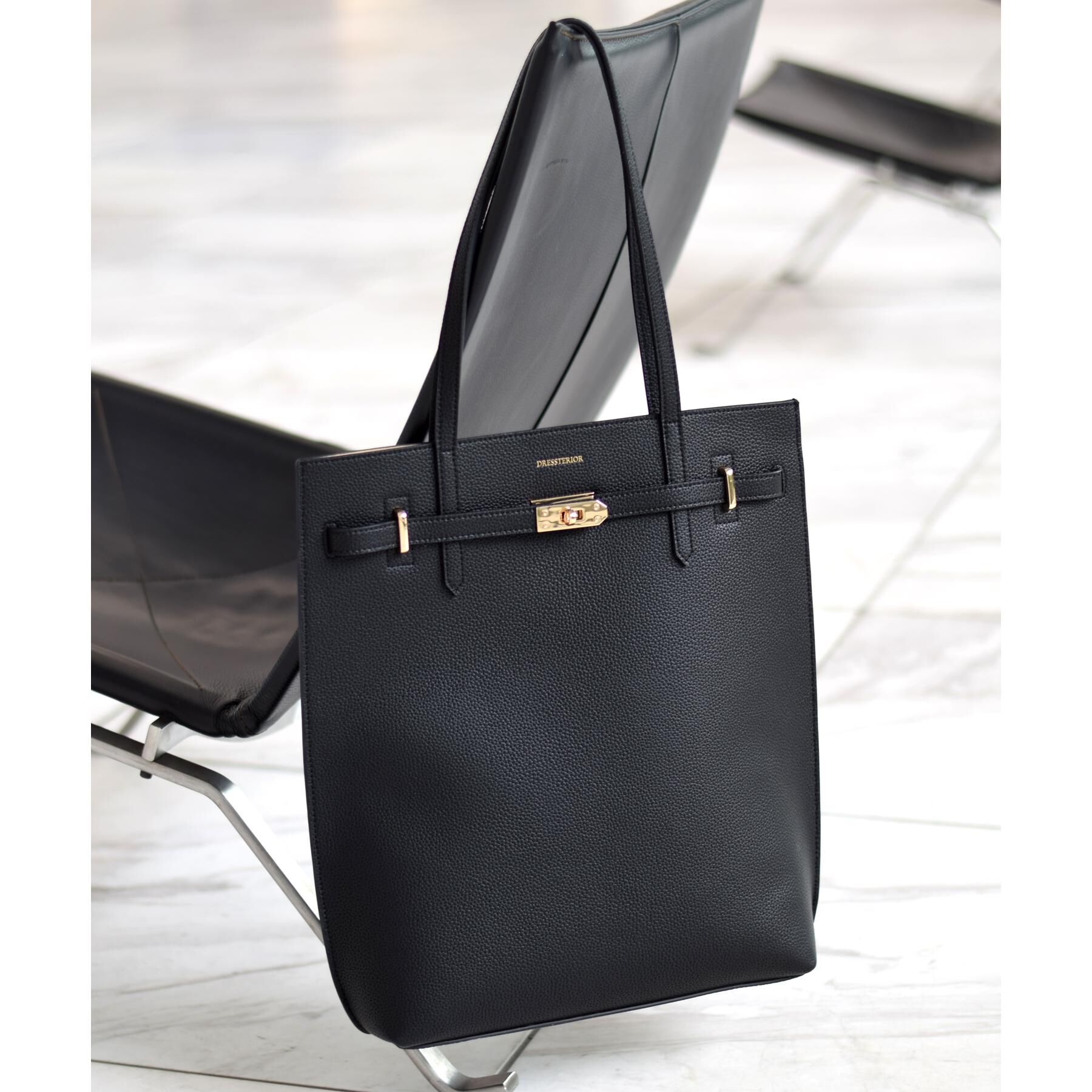 DRESSTERIOR「ベルトスクエアレザートートバッグ」|トートバッグ|ブラック(019)