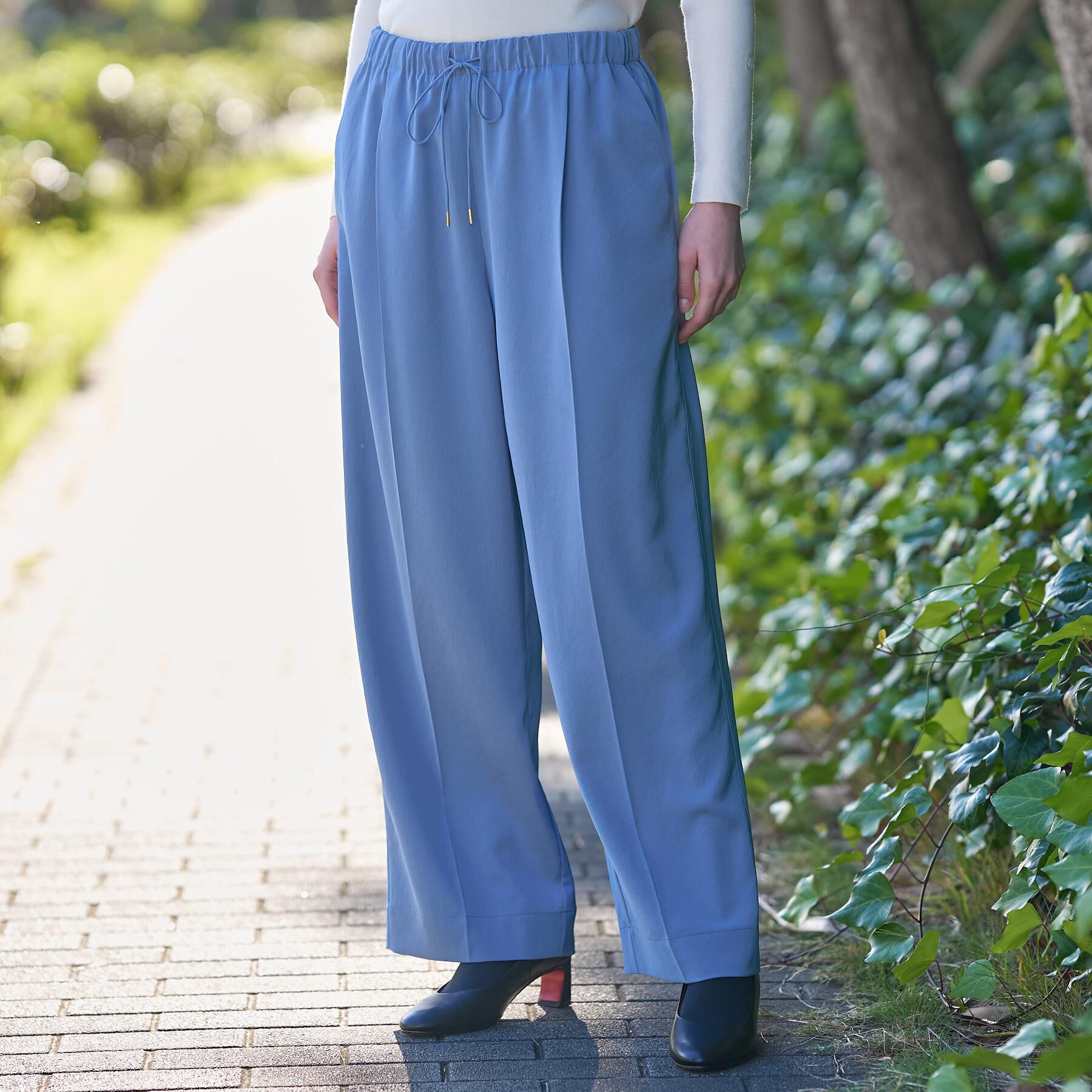DRESSTERIOR「【ウォッシャブル/ウエストゴム】サテンイージーパンツ」|その他|ブルー(091)