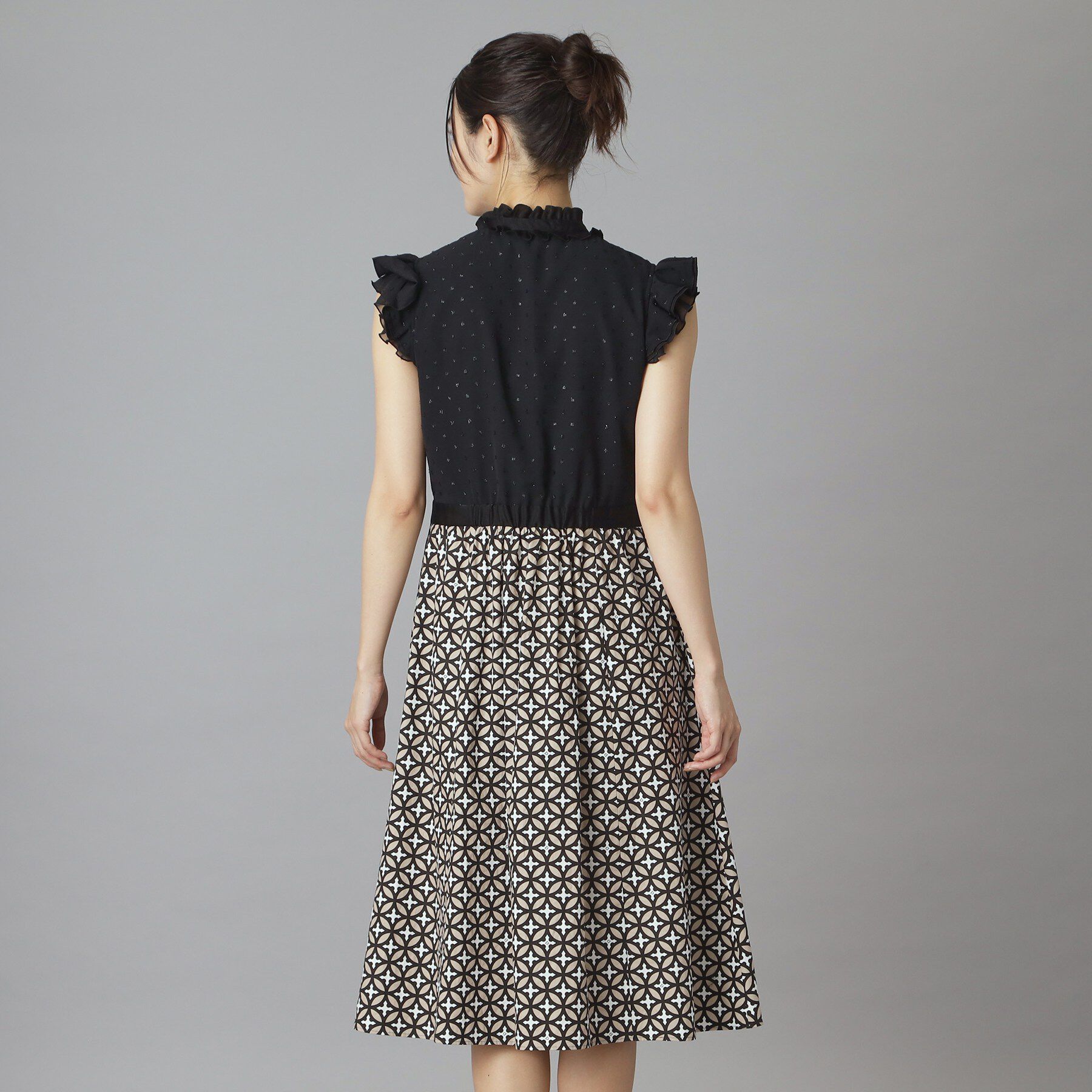 DRESSTERIOR「【ウォッシャブル】オーバーラップウィングスリーブドレス」|ワンピース|