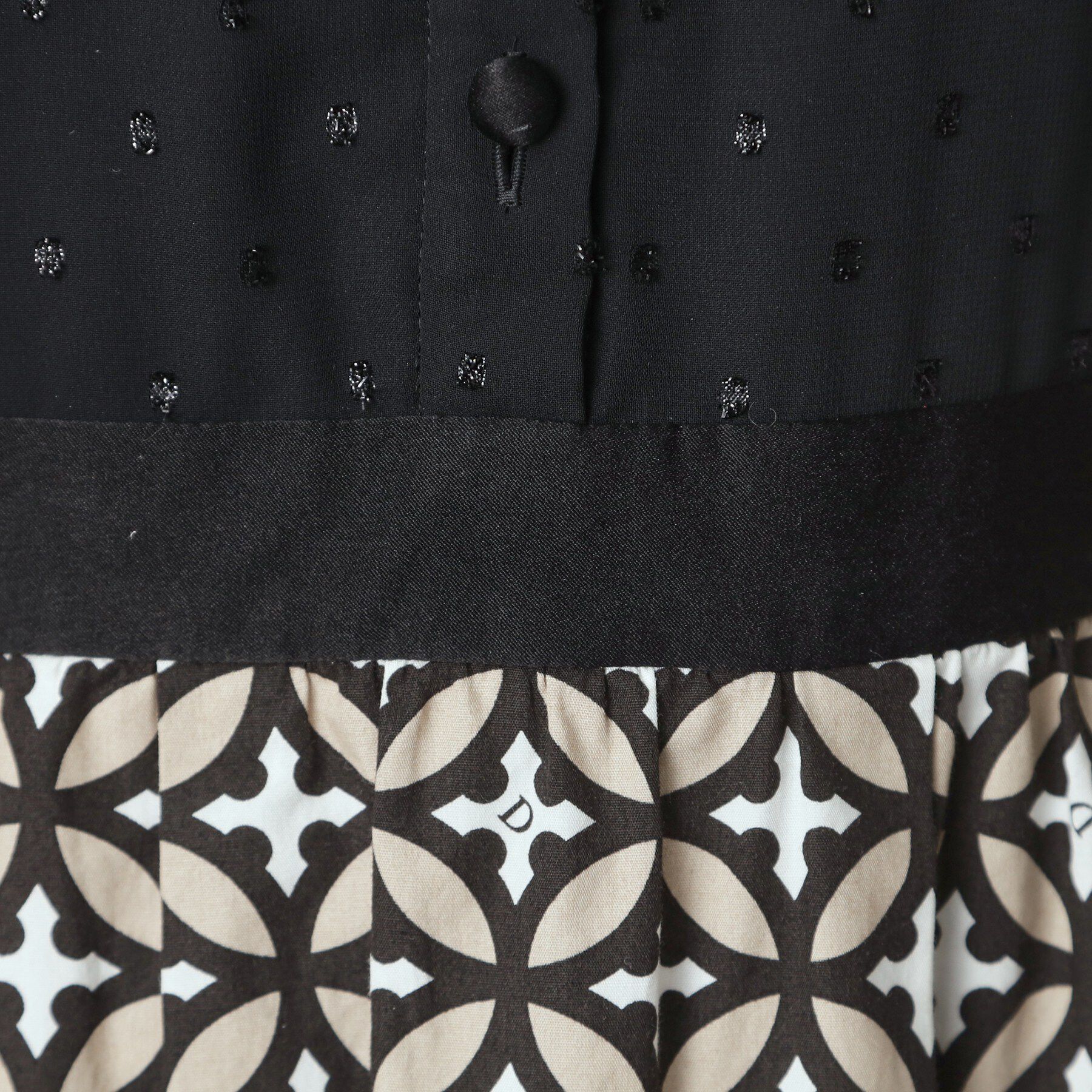 DRESSTERIOR「【ウォッシャブル】オーバーラップウィングスリーブドレス」|ワンピース|