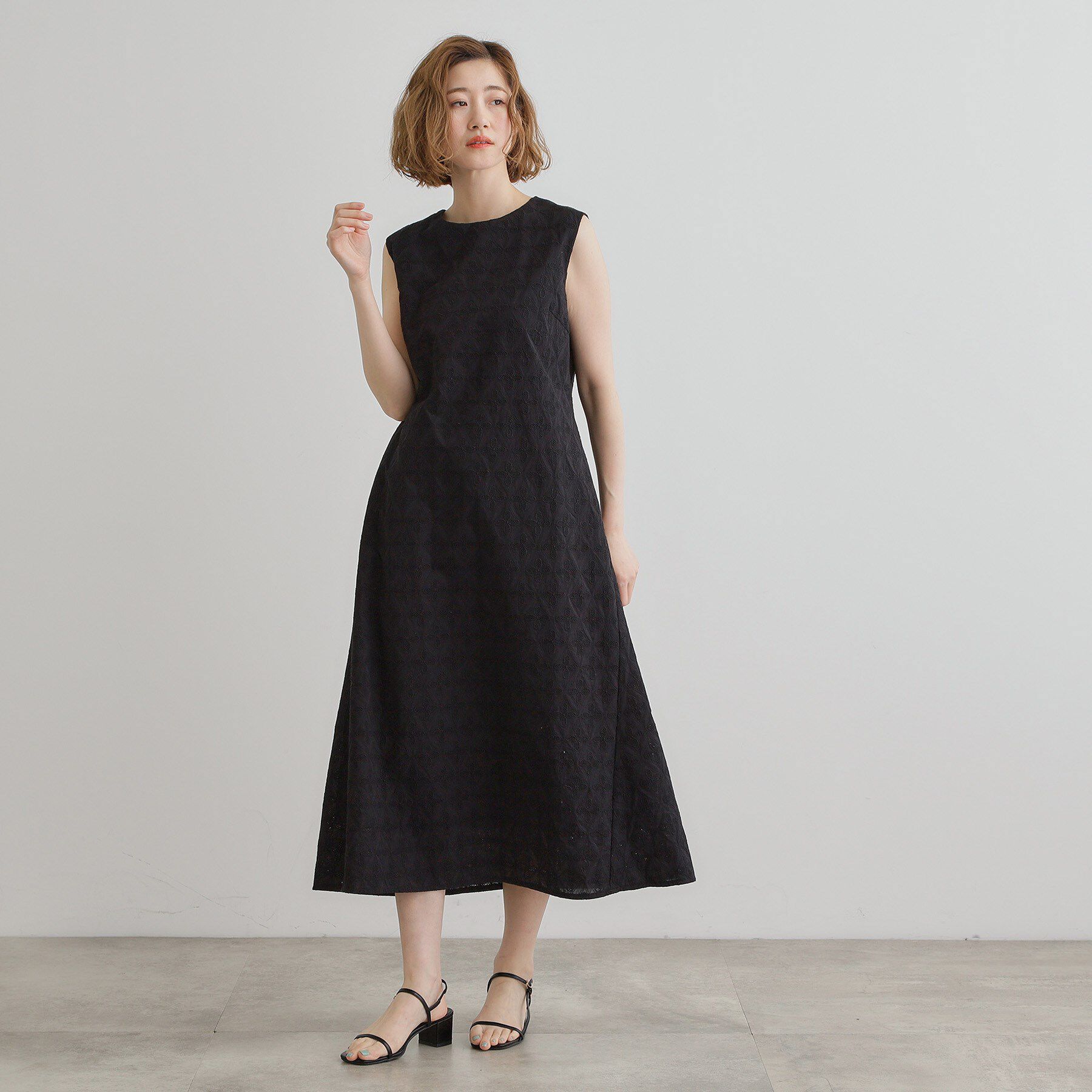 grove「【一枚で華やか】エンブロイダリーレースワンピース」|ワンピース|