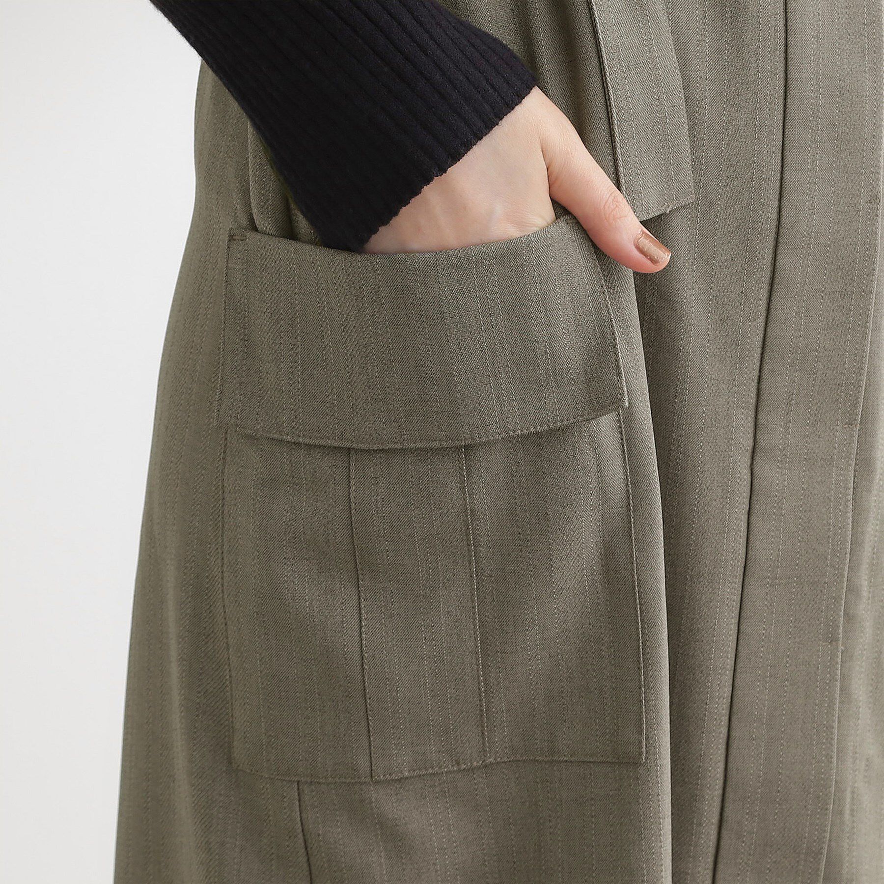 grove「ONにもOFFにも 大人のサス付きスカート」|スカート|