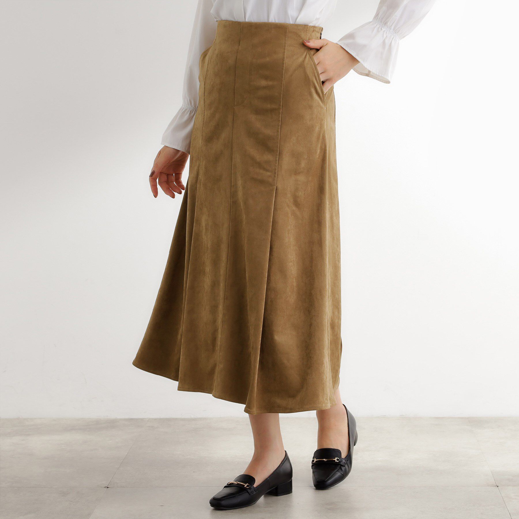 grove「しっとりスエードで描くやわらかなマーメイドスカート」|スカート|