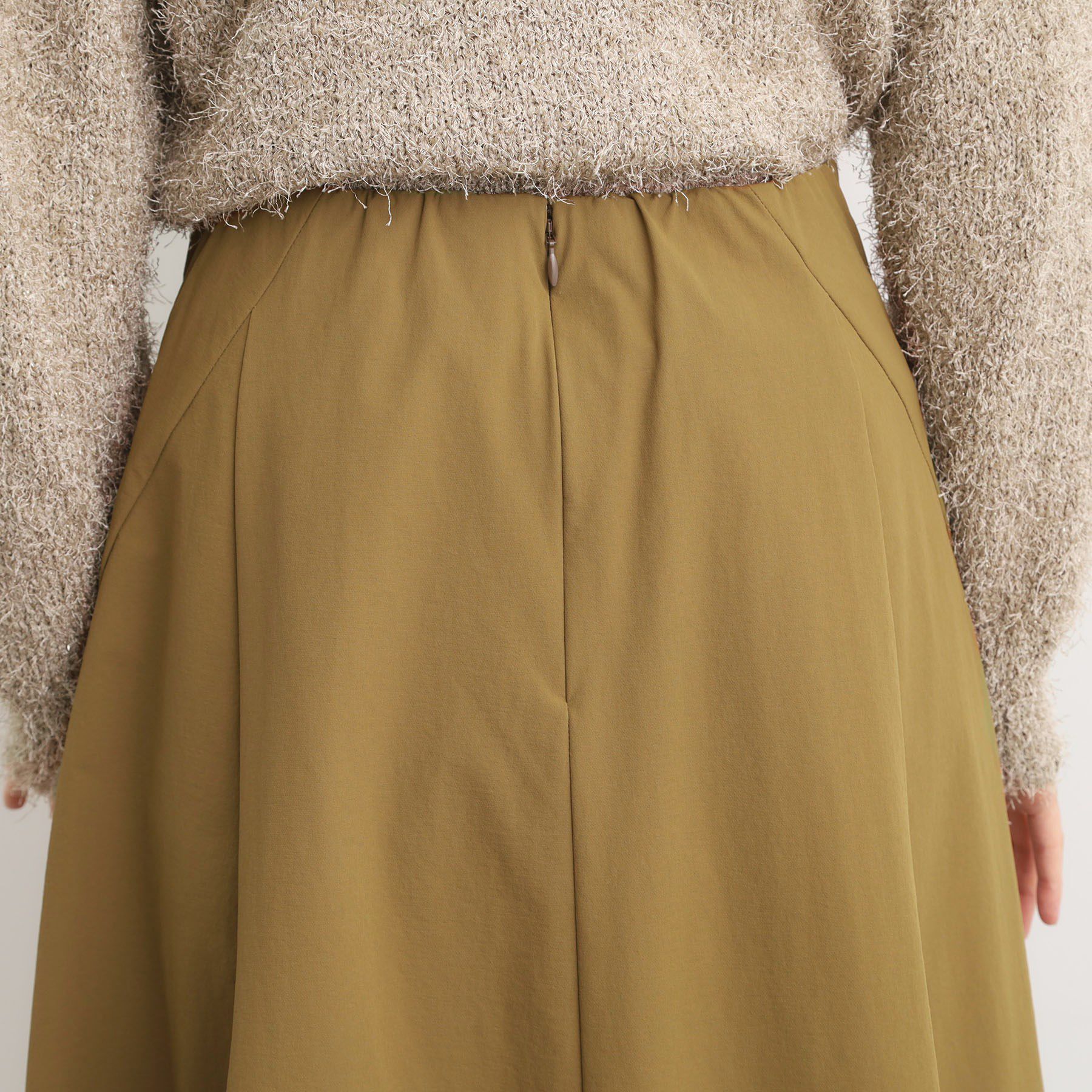 grove「もっちりナイロンストレッチトラペーズスカート」|スカート|