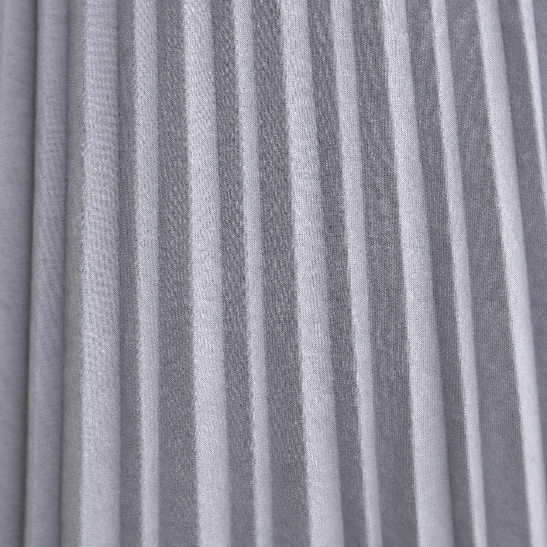 grove「すっきり見えて、やさしく揺れる。大人のスエードライクプリーツスカート」|スカート|