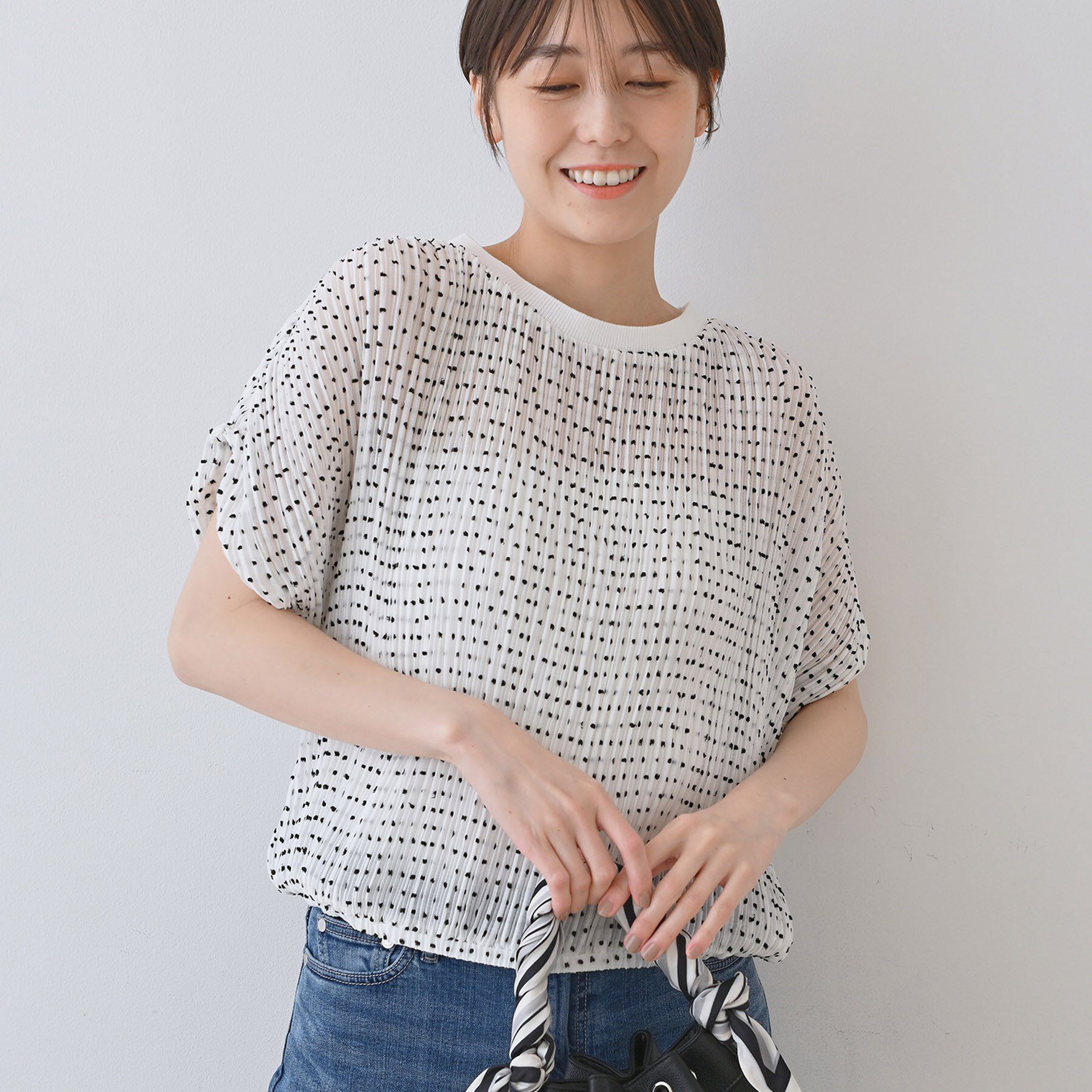 INDIVI「【洗える／ドット柄／凹凸素材】プリーツデザインブラウス」|シャツ・ブラウス|