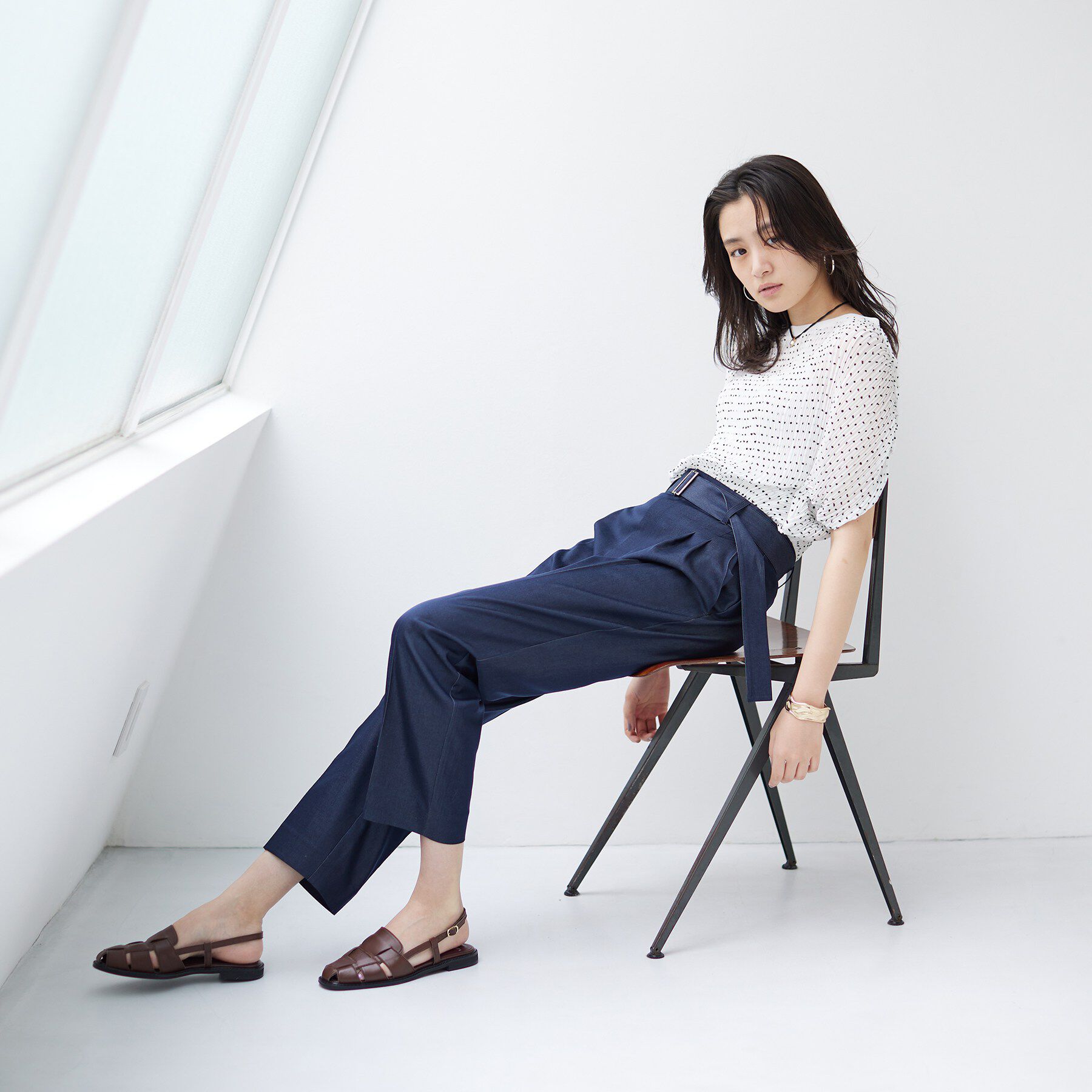 INDIVI「【洗える／ドット柄／凹凸素材】プリーツデザインブラウス」|シャツ・ブラウス|