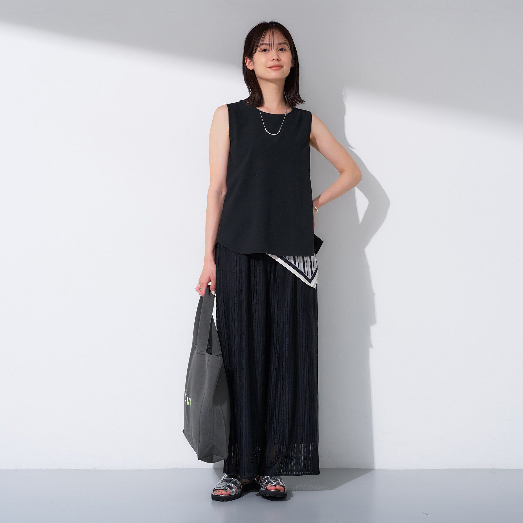 INDIVI「【インナーとしても活躍！／SETUP可能】ジョーゼット ノースリーブトップス」|Tシャツ・カットソー|