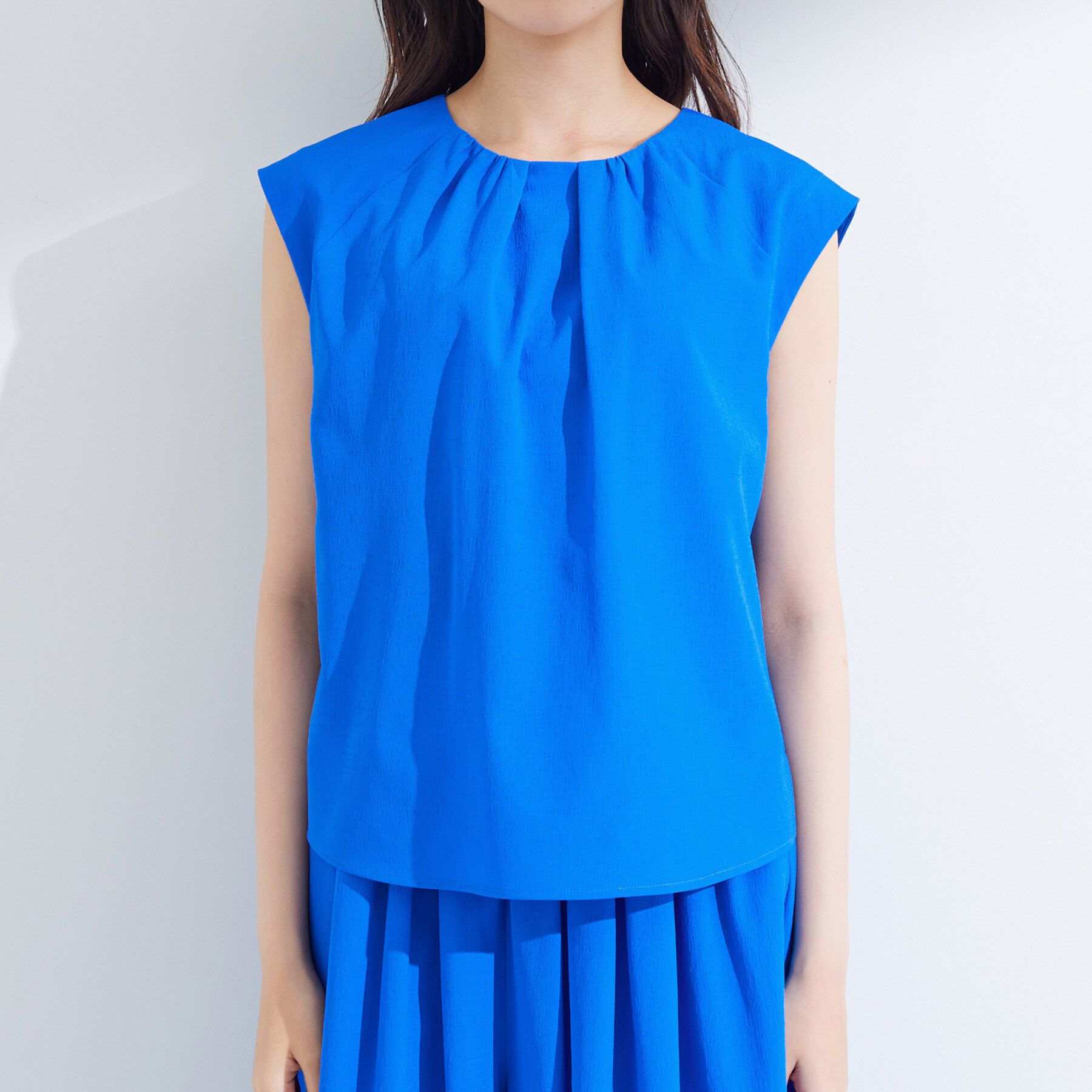 INDIVI「【クールエアー素材／UVケア／吸汗速乾】エアリータックブラウス」|シャツ・ブラウス|