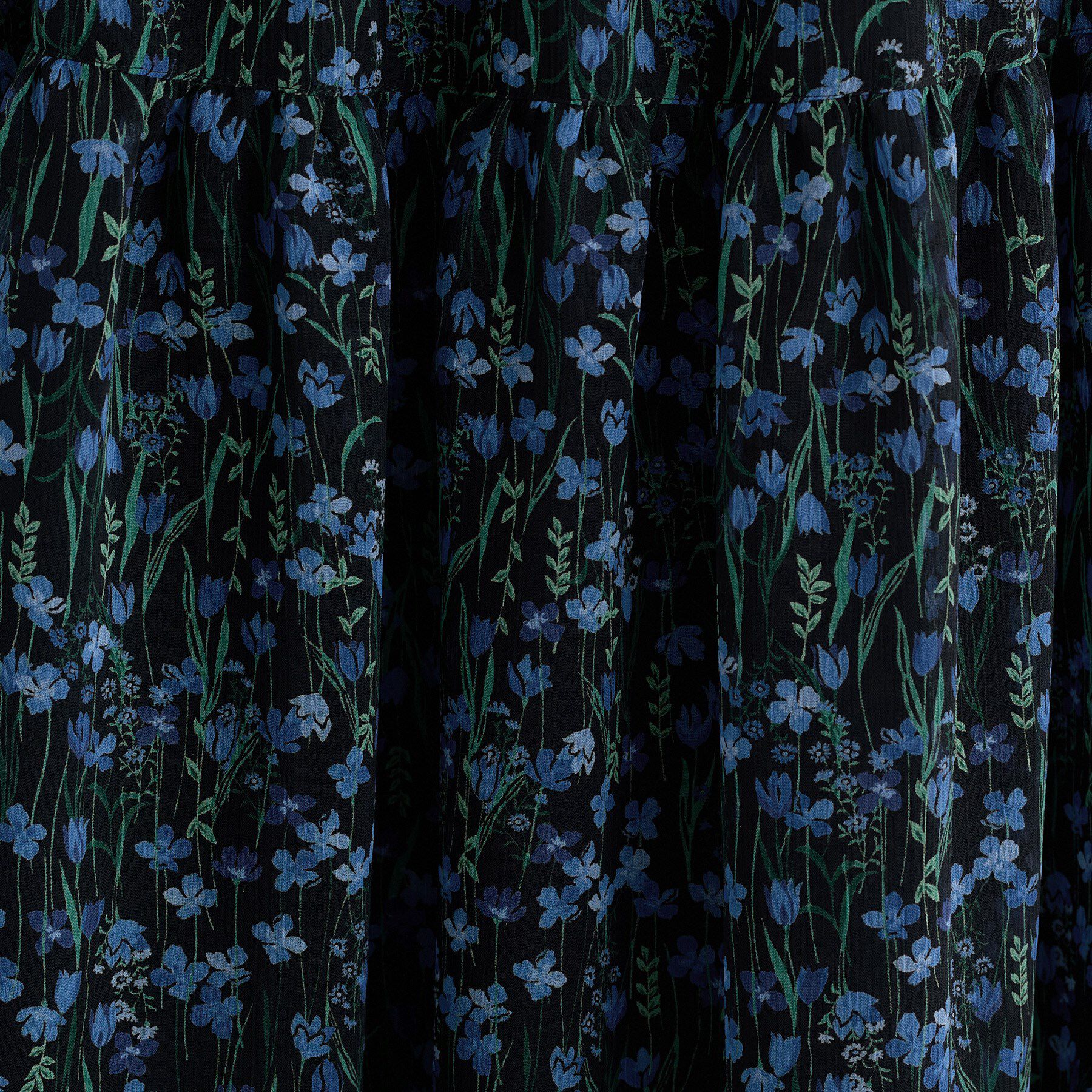 INDIVI「【秋映え柄/セットアップ可能】フラワーシフォンブラウス」|シャツ・ブラウス|