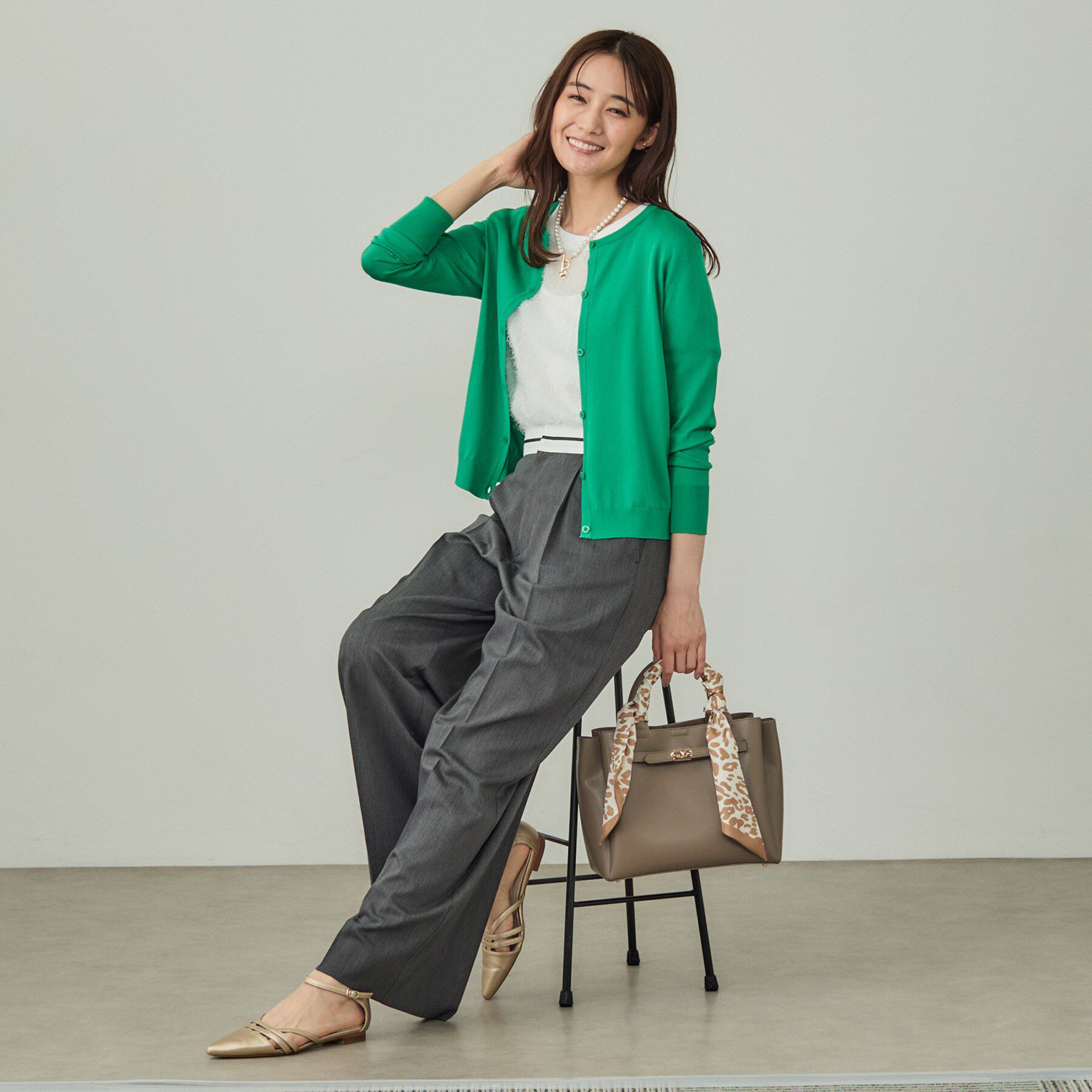 INDIVI「【通年活躍！／アンサンブル可能】クルーネックカーディガン」|カーディガン|