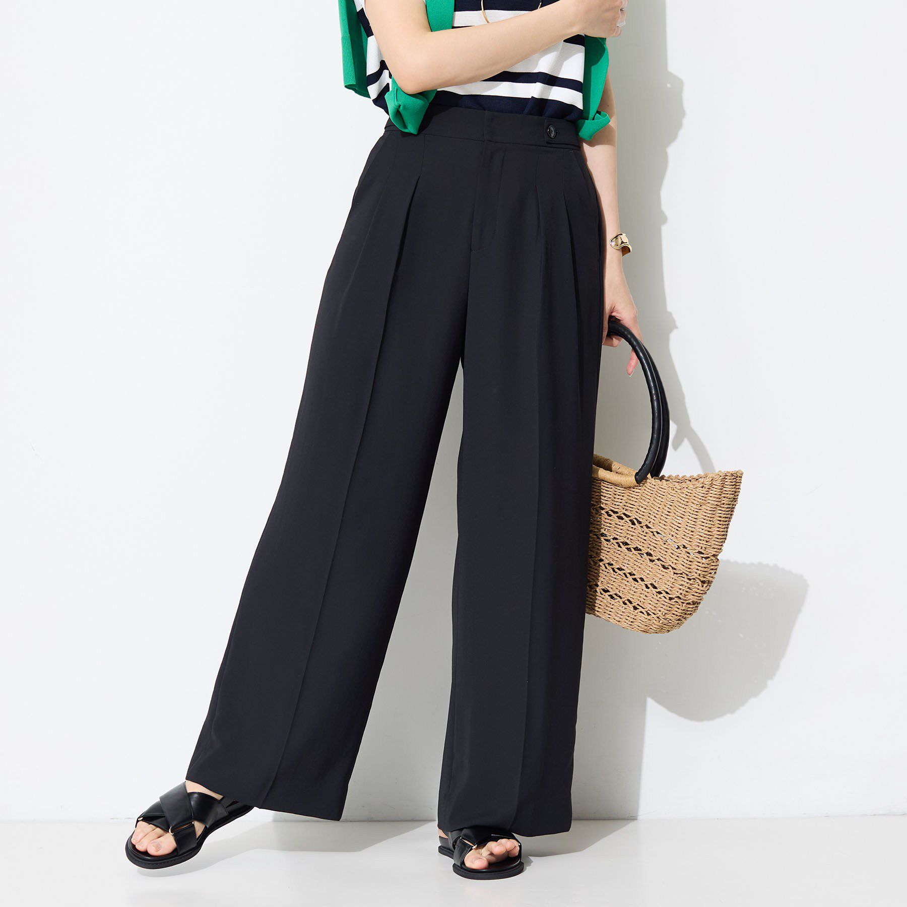 INDIVI「【着心地◎！】タックワイドパンツ」|その他|ブラック(019)