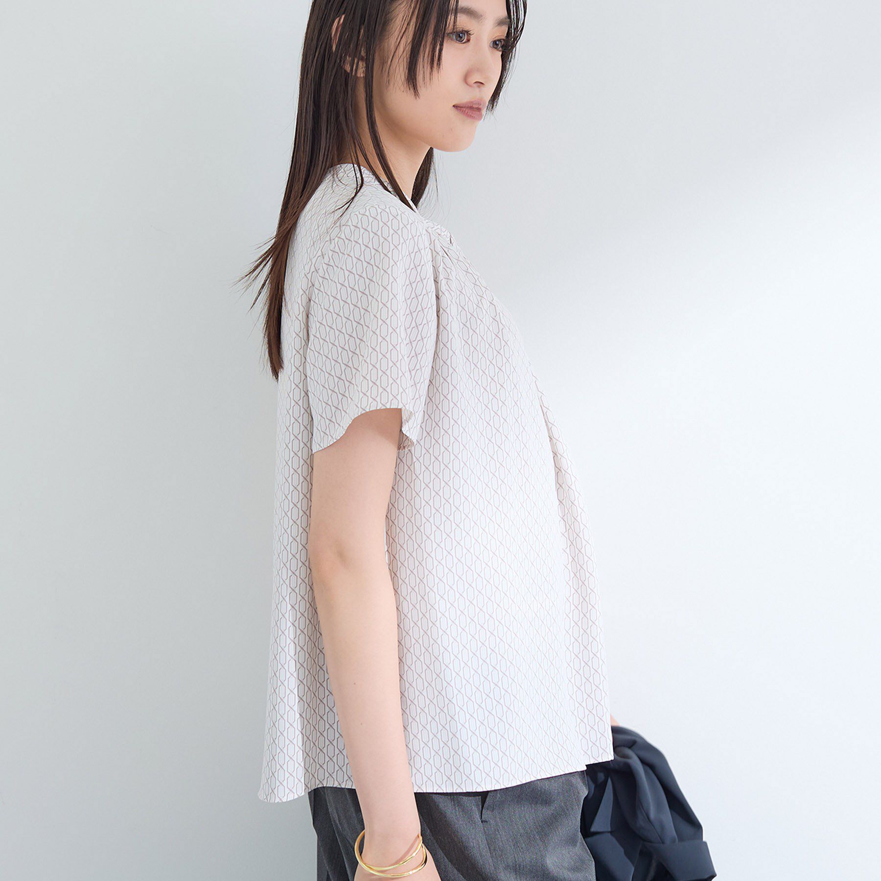 INDIVI「【UVケア】モノグラム ボウタイデザインブラウス」|シャツ・ブラウス|