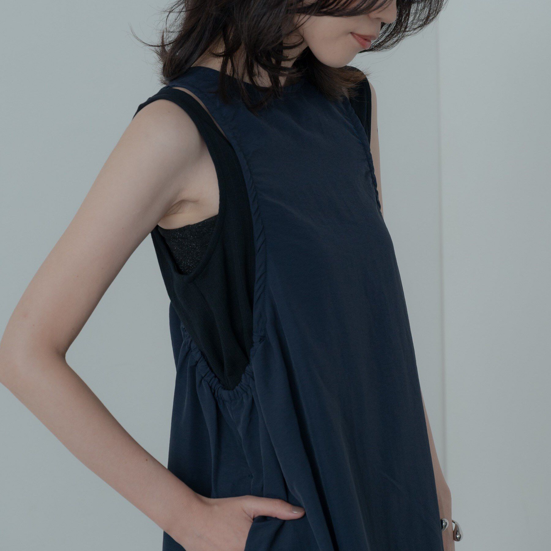 GALLEST「イレギュラータックナイロンワンピース」|ワンピース|