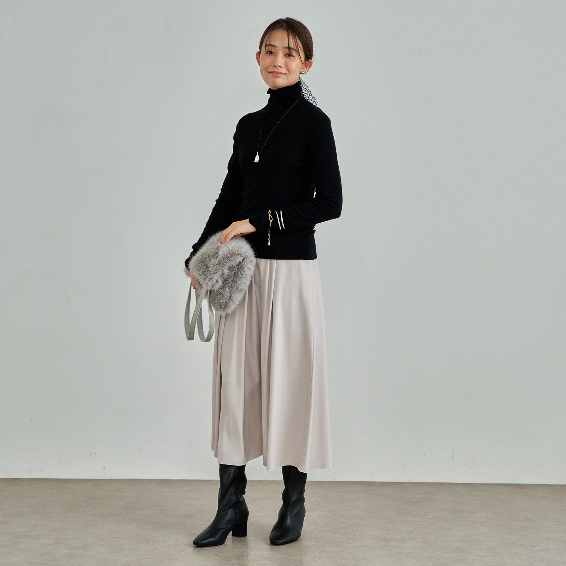 INDIVI「【洗える／薄手／ラメ】シアーラメニット」|ニット・セーター|