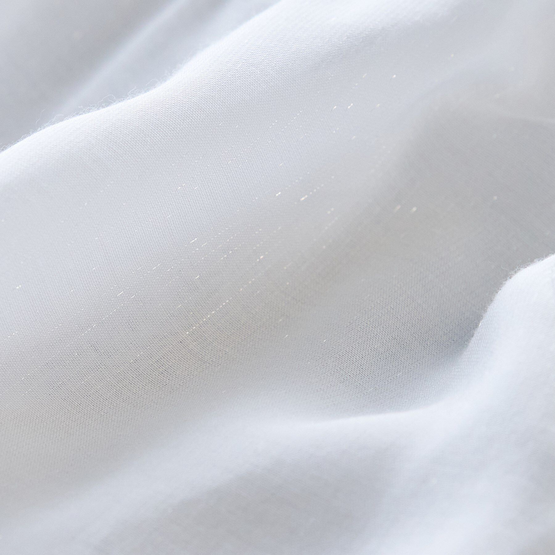 INDIVI「【きれいめ／ラメ】シャイニーローン ドレーピーブラウス」|シャツ・ブラウス|