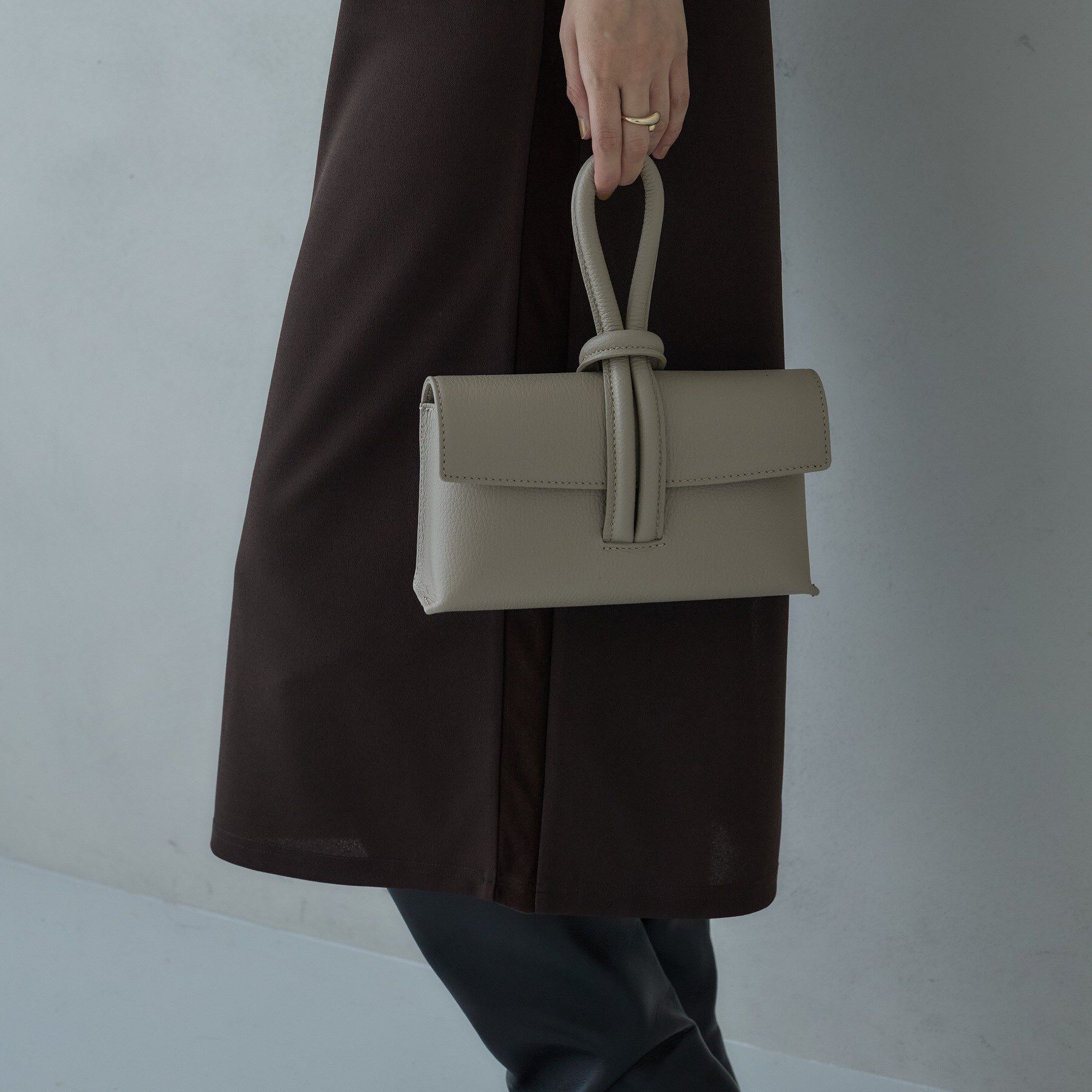 GALLEST「【MILLELA FIRENZE】ループハンドルバッグ」|ハンドバッグ|グレージュ(050)