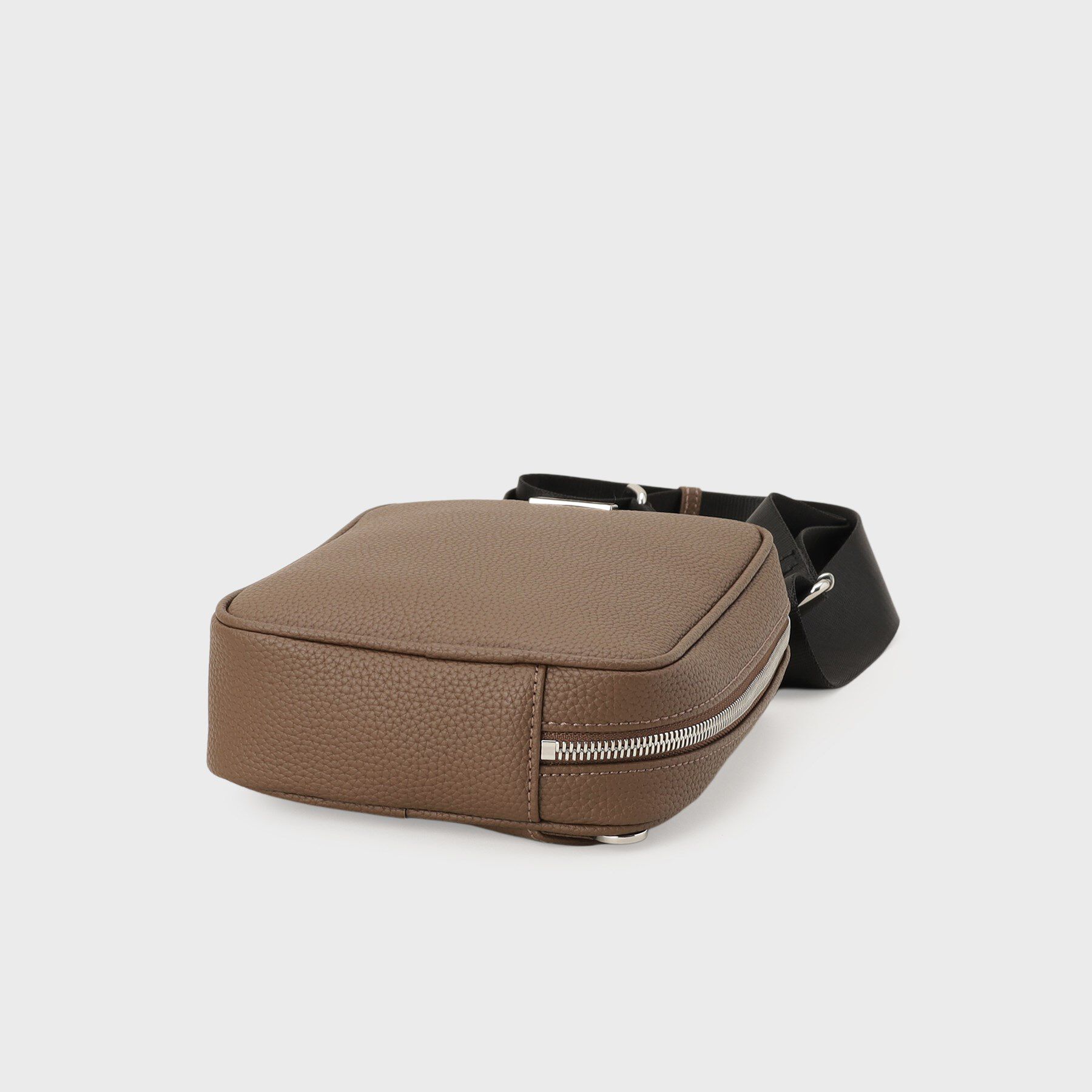 TAKEO KIKUCHI「マイクロファイバークロスボディバッグ」|その他|